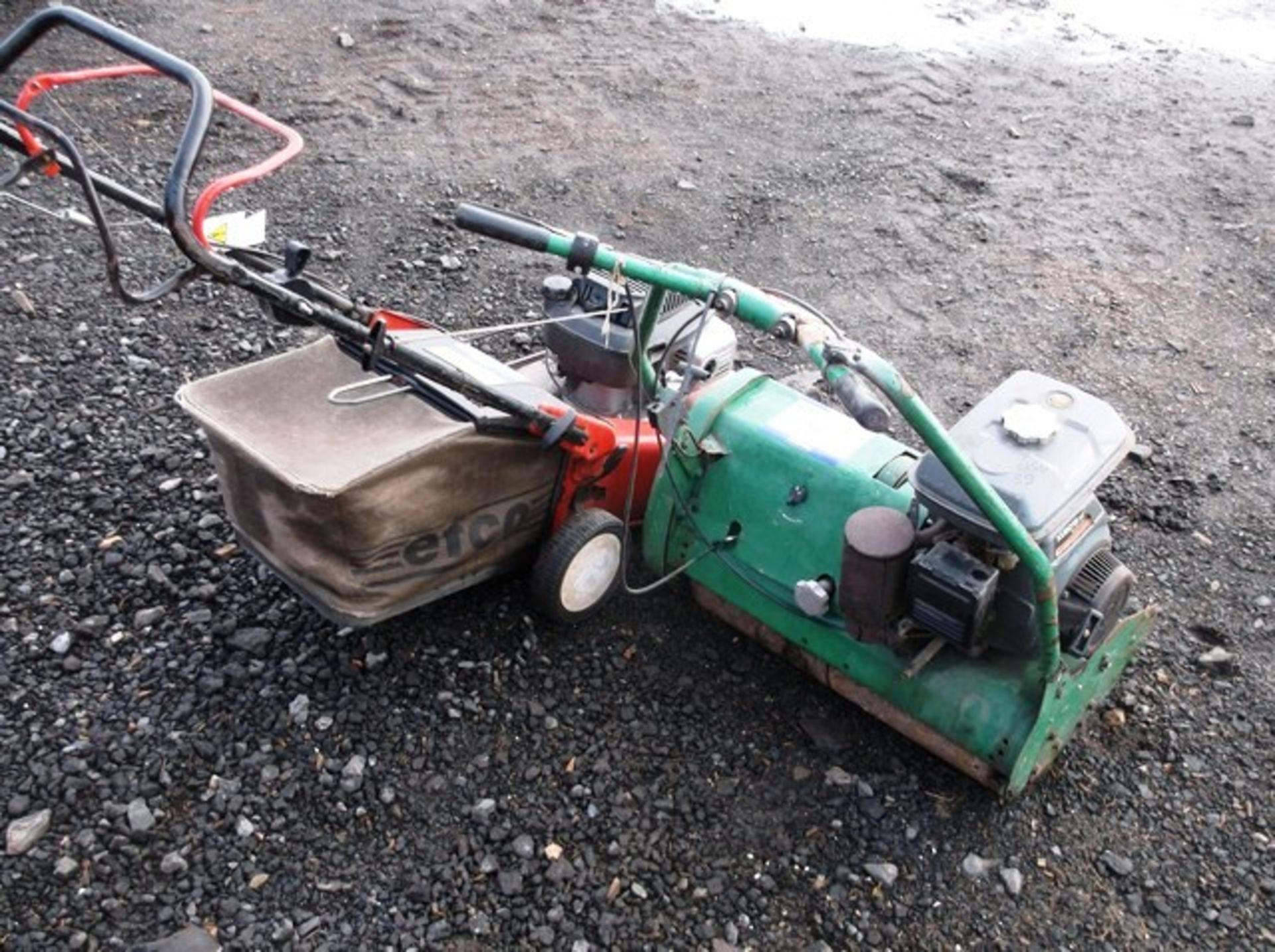 1 X RANSOMES MARQUIS 61 CYLINDER MOWER & 1 X EFCO ROTARY MOWER**DIRECT FROM HISTORIC SCOTLAND** - Image 3 of 3