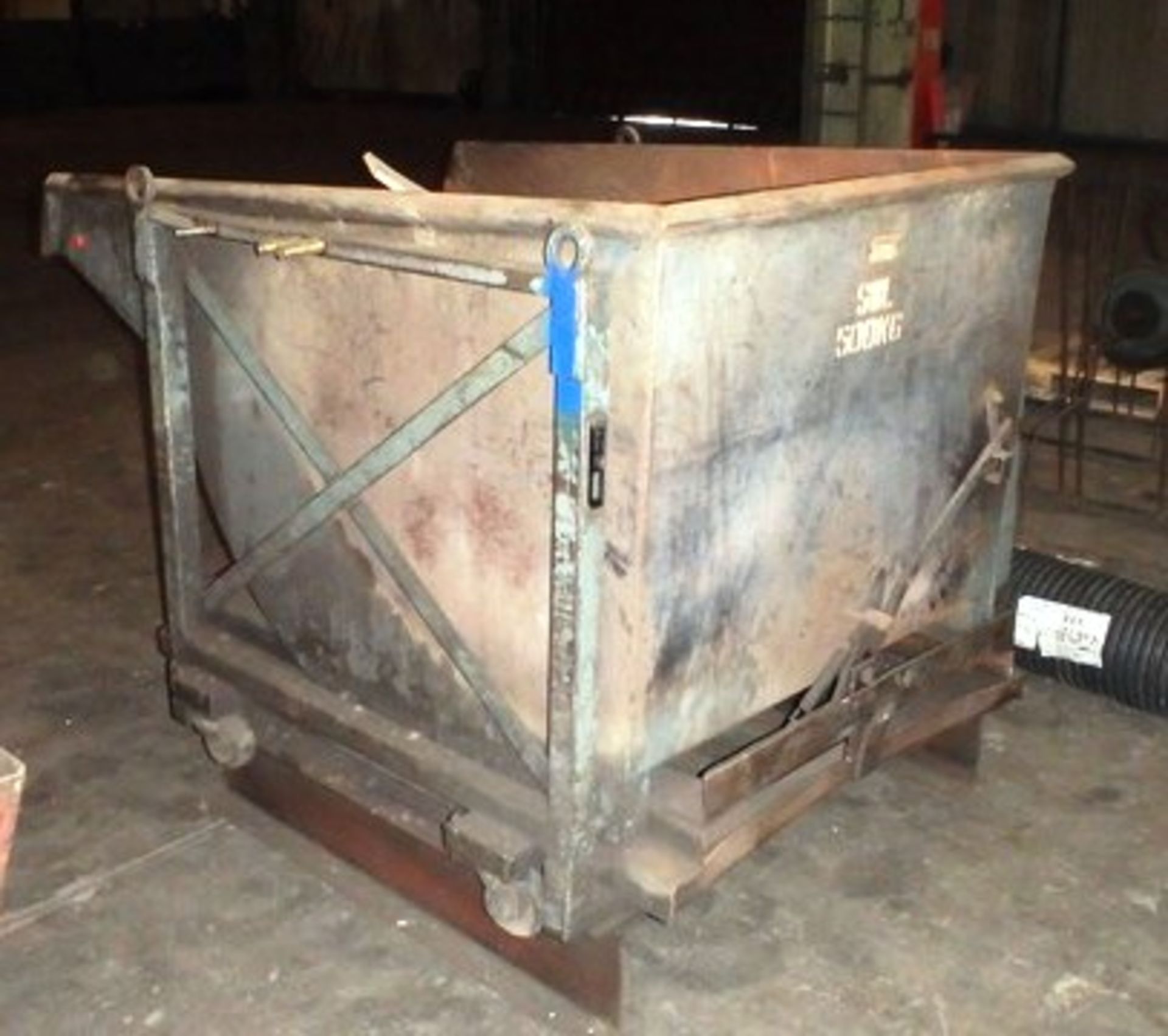 AUTOMAK TIPPING SKIP, SN 6114, PLANT NO 530*LIQUIDATED STOCK* - Image 6 of 12