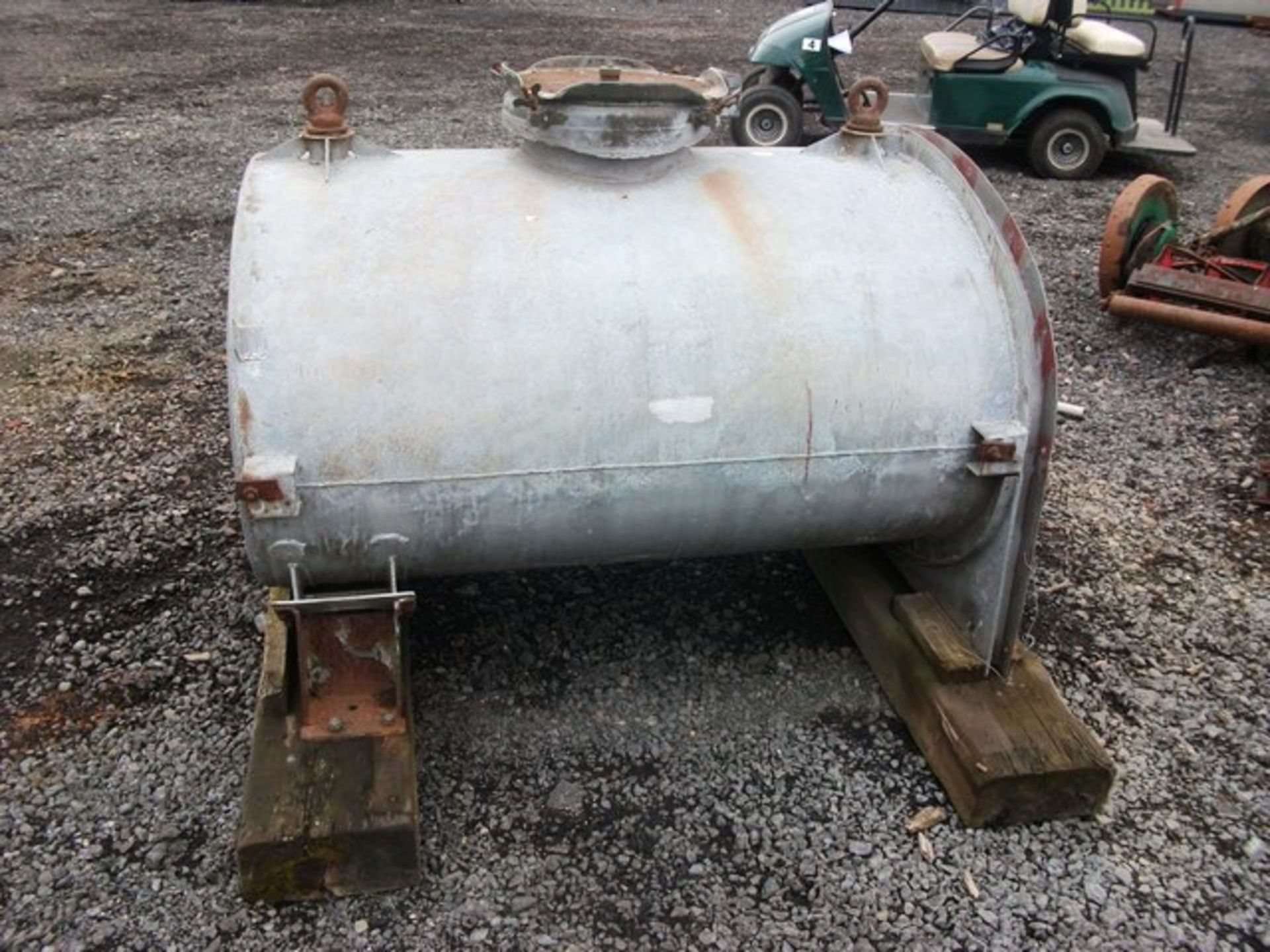 1000 LITRE GALVANISED WATER TANK - Image 7 of 12