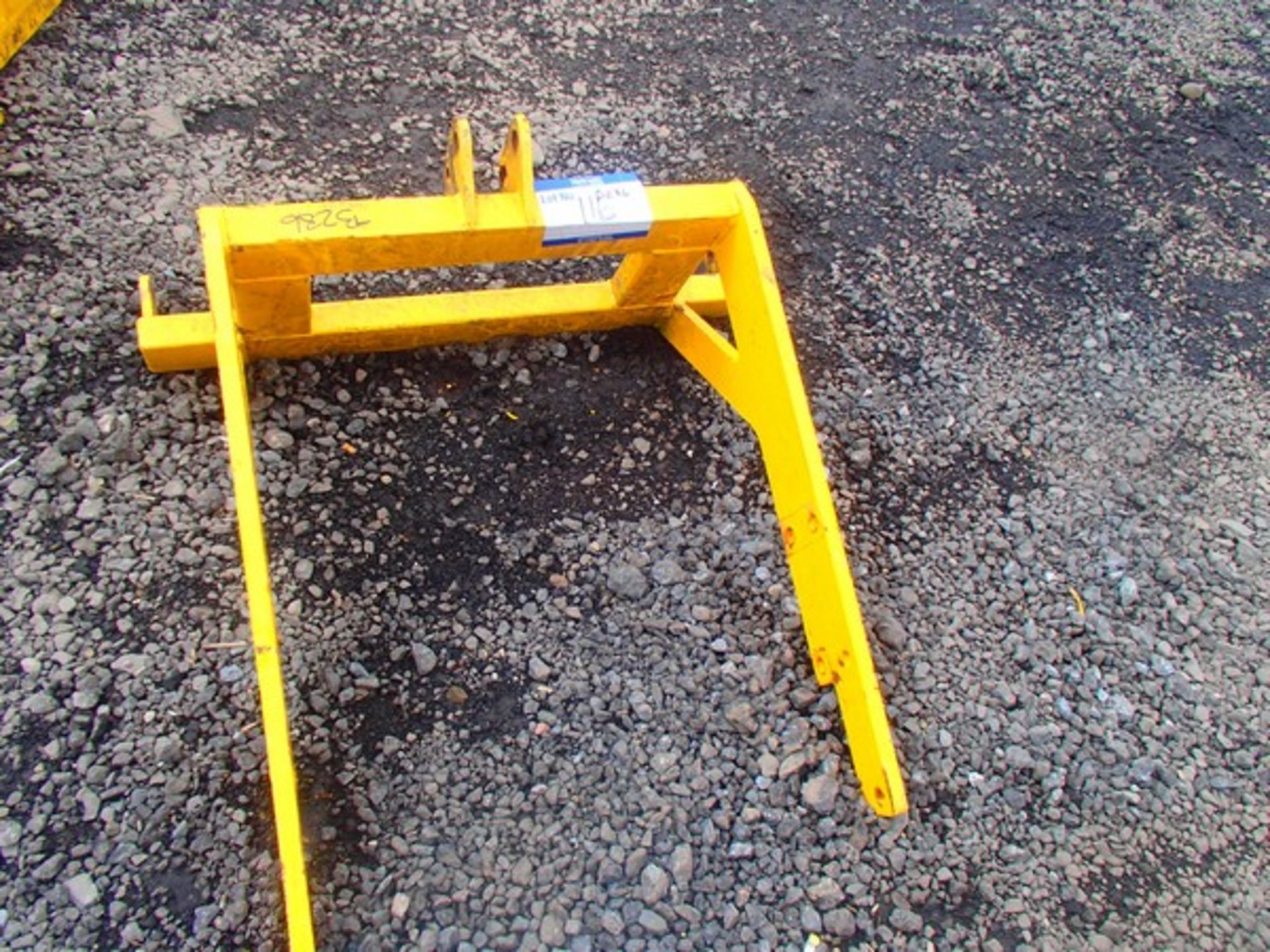 BRACKET FOR FERGUSON SNOW PLOUGH*DIRECT FROM COUNCIL* - Image 2 of 2