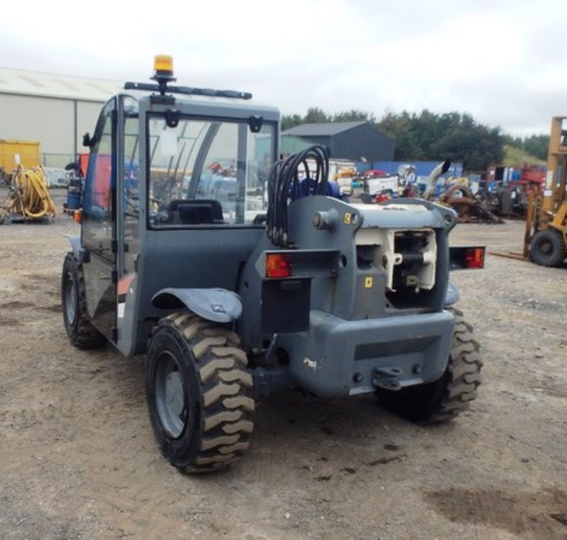 2005 TEREX GTH2506 TELEHANDLER, SN 12706, 3584 HOURS (NOT VERIFIED), 40% TYRE CONDITION, CE PLATE, - Image 8 of 14