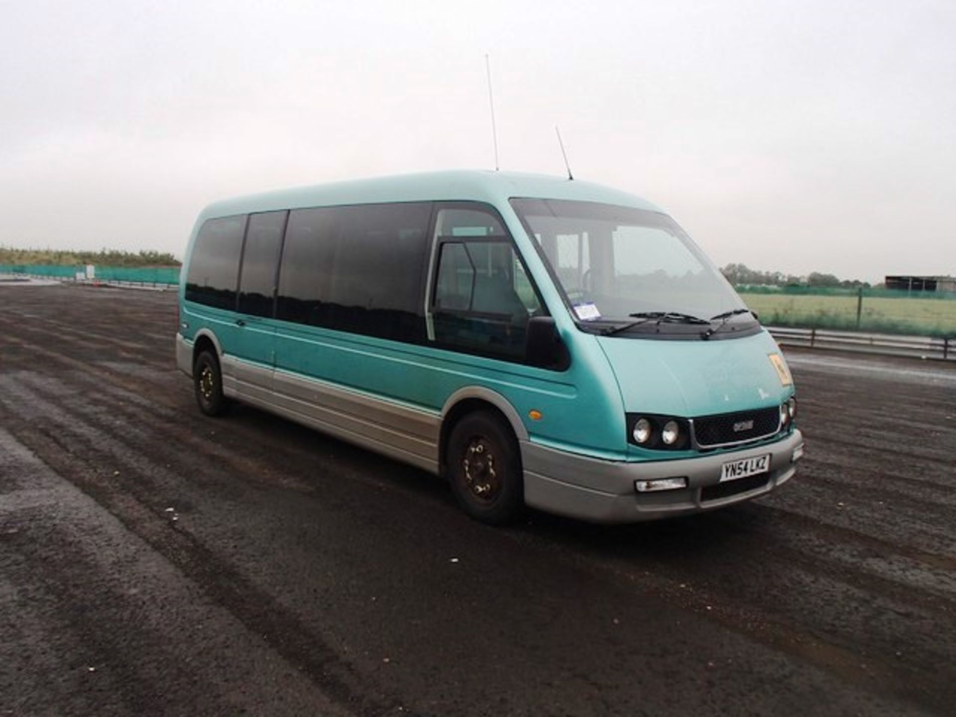 OPTARE MODEL ALERO - 2800ccBody: 2 Dr MinibusColor: GreenFirst Reg: 01/11/2004Doors: 2MOT: 12/10/ - Image 8 of 14