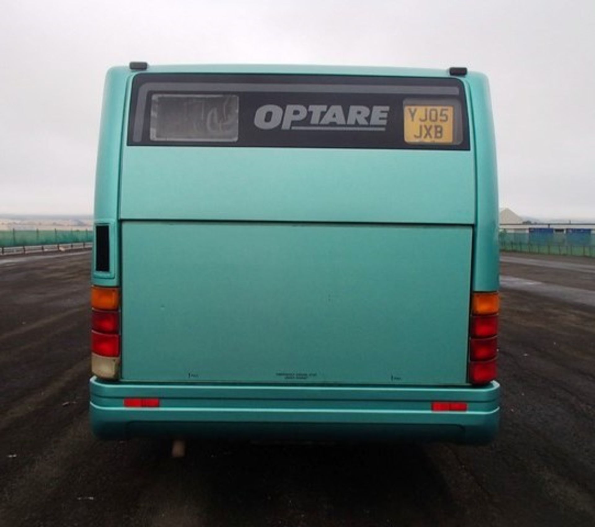 OPTARE MODEL SOLO M850 - 4520ccBody: 2 Dr BusColor: GreenFirst Reg: 01/03/2005Doors: 2MOT: 19/01/ - Image 13 of 16