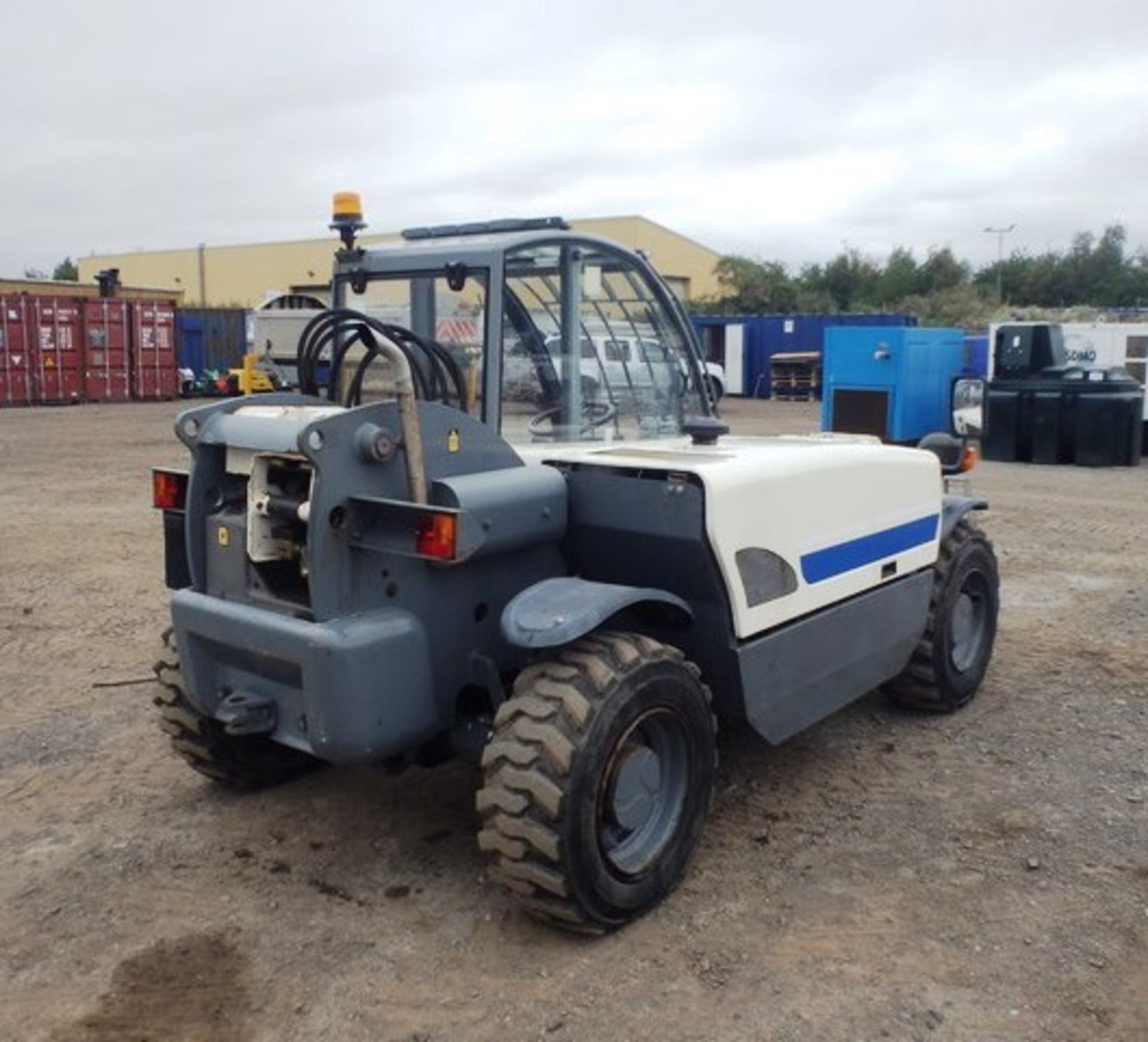 2005 TEREX GTH2506 TELEHANDLER, SN 12706, 3584 HOURS (NOT VERIFIED), 40% TYRE CONDITION, CE PLATE, - Image 10 of 14