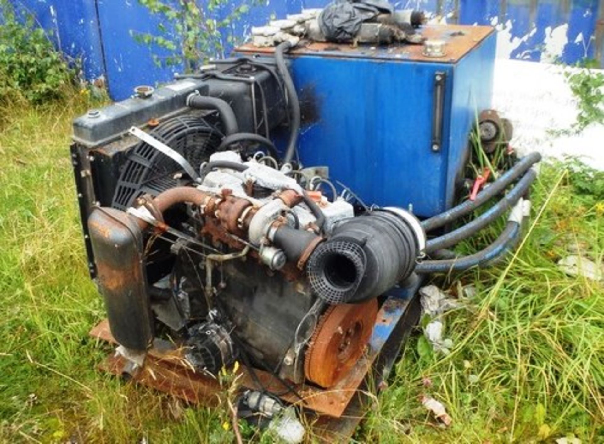 CHO MAKE DIESEL ENGINE & TANK SPARES OR REPAIR*DIRECT FROM COUNCIL* - Image 2 of 3
