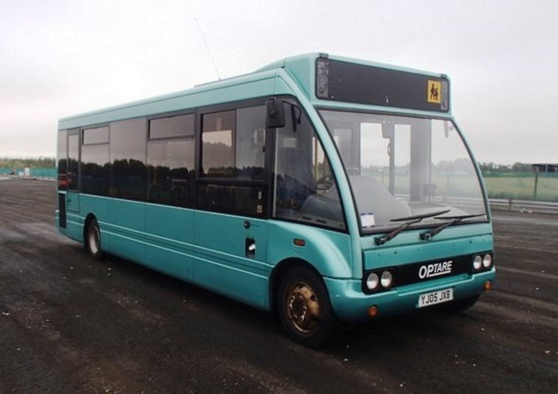 OPTARE MODEL SOLO M850 - 4520ccBody: 2 Dr BusColor: GreenFirst Reg: 01/03/2005Doors: 2MOT: 19/01/ - Image 10 of 16