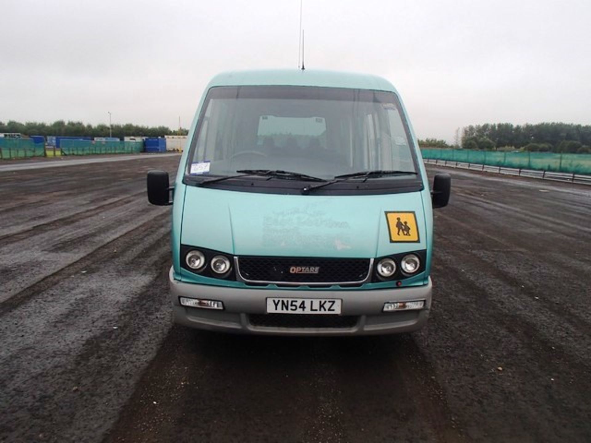 OPTARE MODEL ALERO - 2800ccBody: 2 Dr MinibusColor: GreenFirst Reg: 01/11/2004Doors: 2MOT: 12/10/ - Image 7 of 14