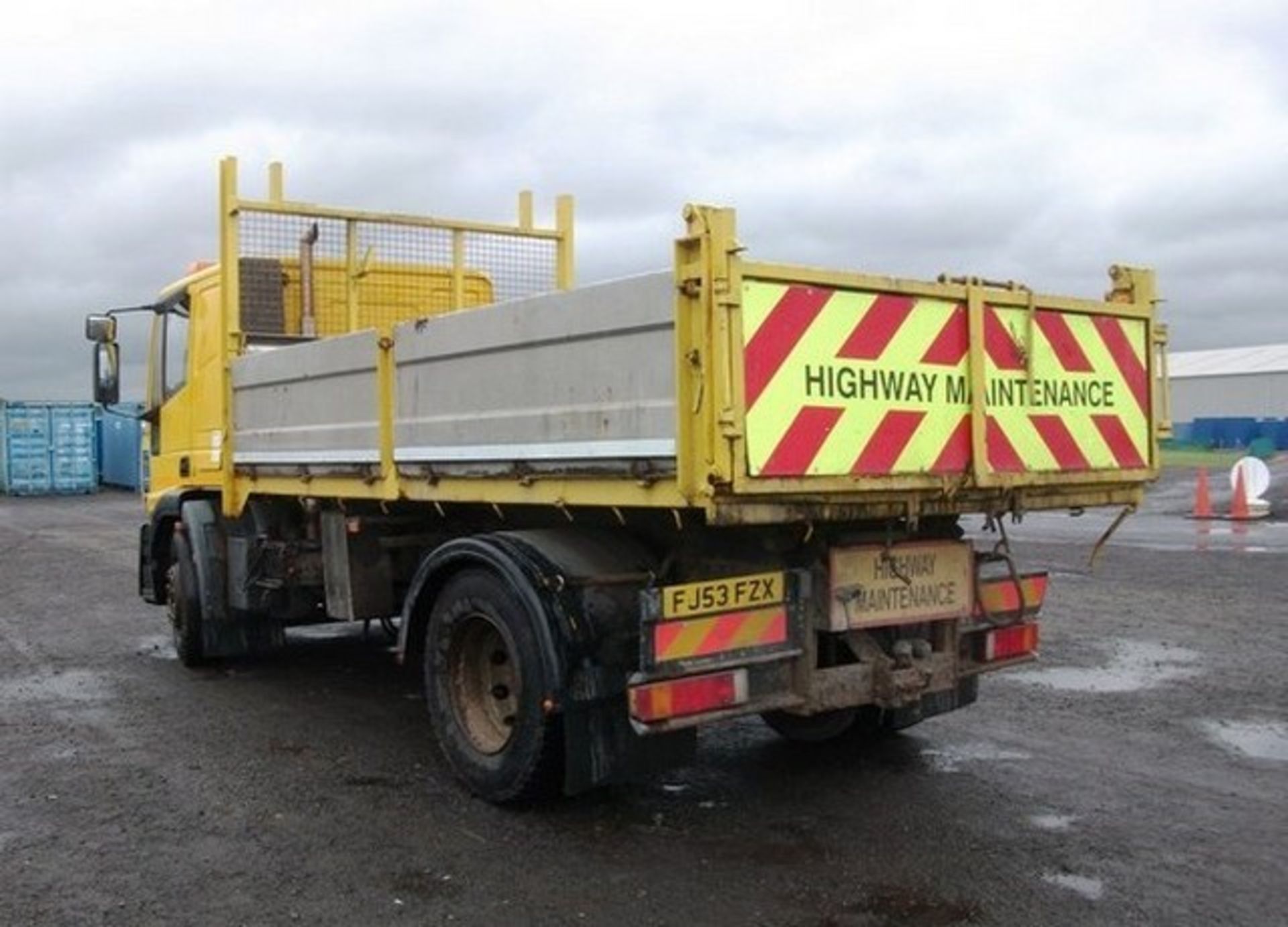 IVECO-FORD MODEL ML180E24 - 5880ccBody: 2 Dr TruckColor: WhiteFirst Reg: 29/10/2003Doors: 2MOT: - Image 9 of 13