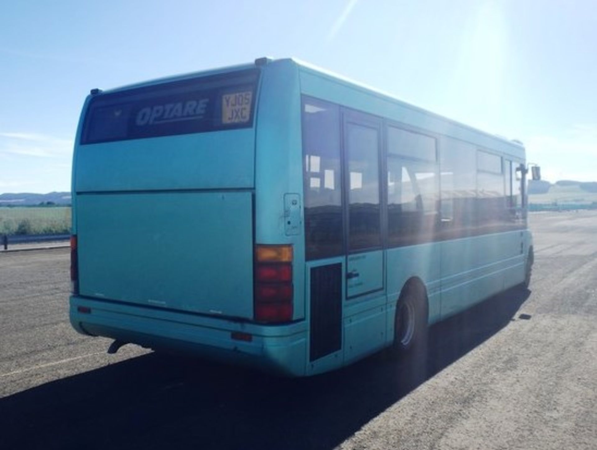 OPTARE MODEL SOLO M850 - 4250ccBody: 2 Dr MinibusColor: GreenFirst Reg: 01/03/2005Doors: 2MOT: 14/ - Image 8 of 12