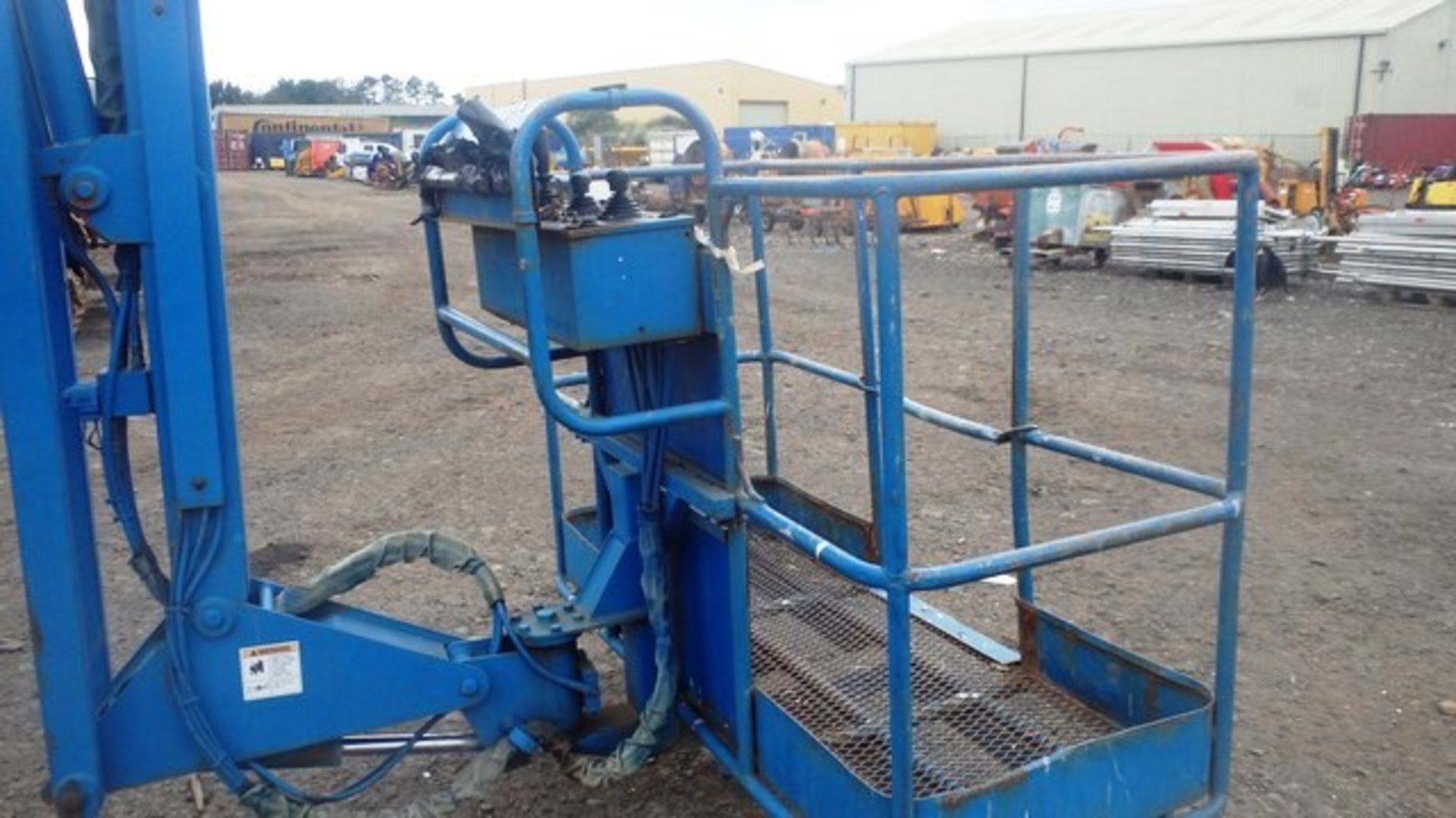 GENIE Z60/34 4X4 BOOMLIFT, SN 1069, 4656 HOURS (NOT VERIFIED) - Image 2 of 13