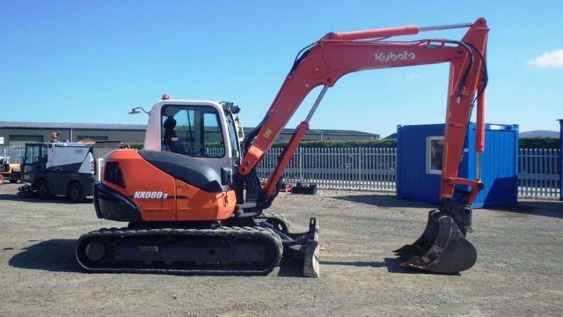 2007 KUBOTA KX0803 8 TON EXCAVATOR, SN 11132, 3 BUCKETS, 4793 HOURS (NOT VERIFIED) - Image 19 of 23