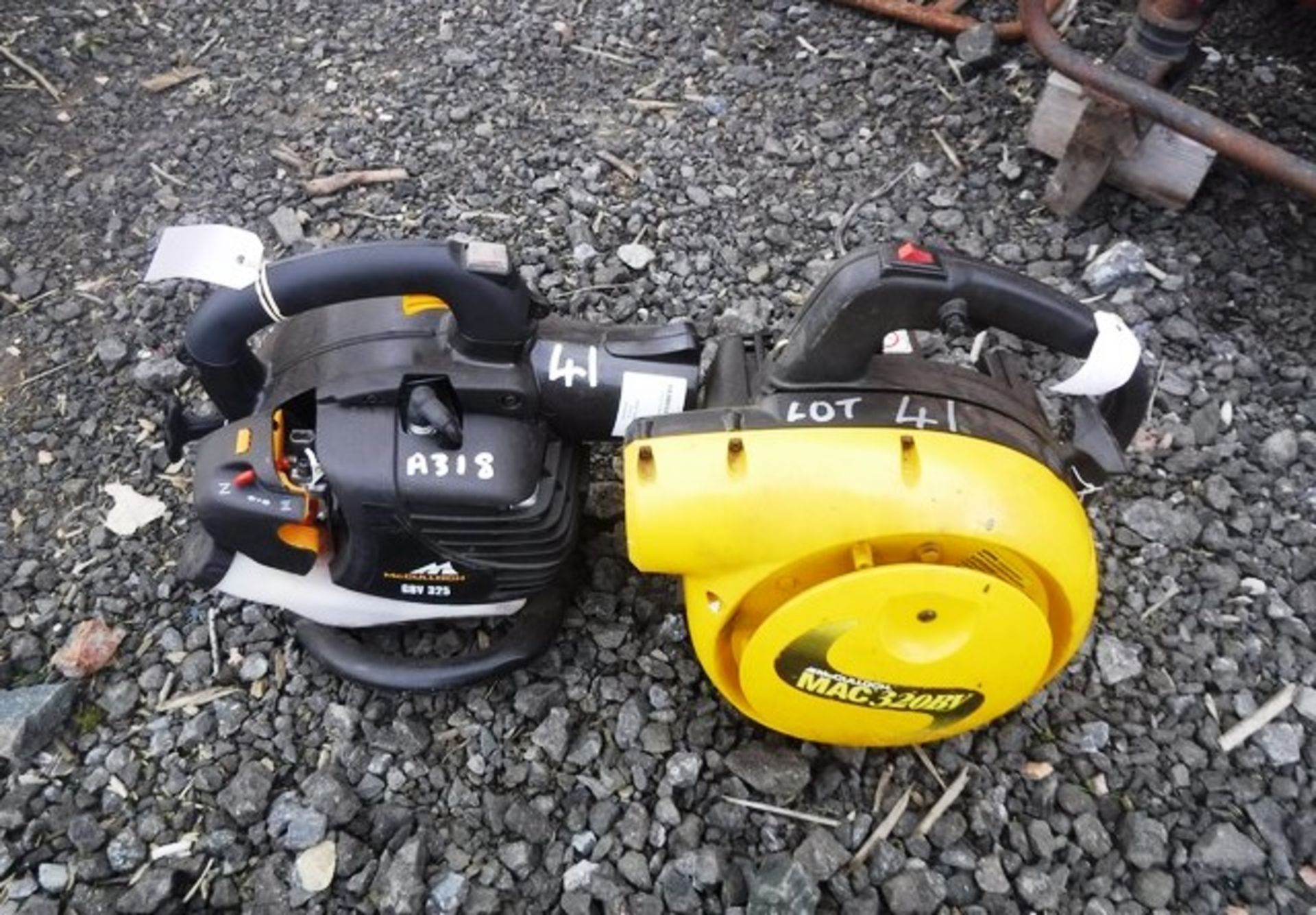 2 X MCCULLOCH BLOWERS FOR SPARES OR REPAIR