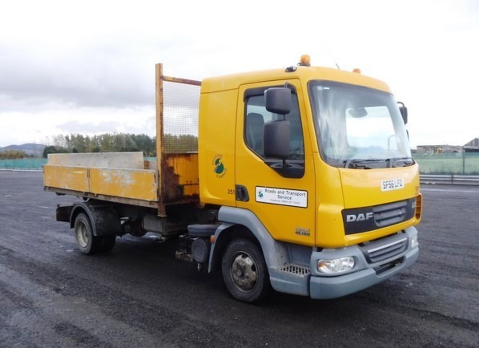 DAF TRUCKS MODEL FA LF 45.180 08 E - 4500ccBody: 2 Dr TruckColor: YellowFirst Reg: 13/02/ - Image 9 of 15