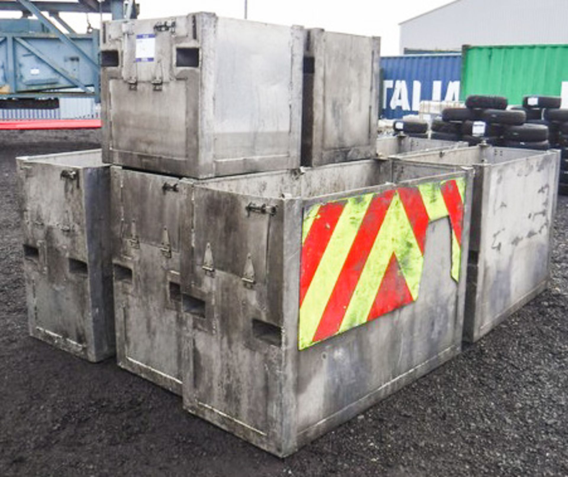 4 X ALUMINIUM TRANSPORT BOXES, C/W FORKLIFT POCKETS*DIRECT FROM COUNCIL* - Image 4 of 8