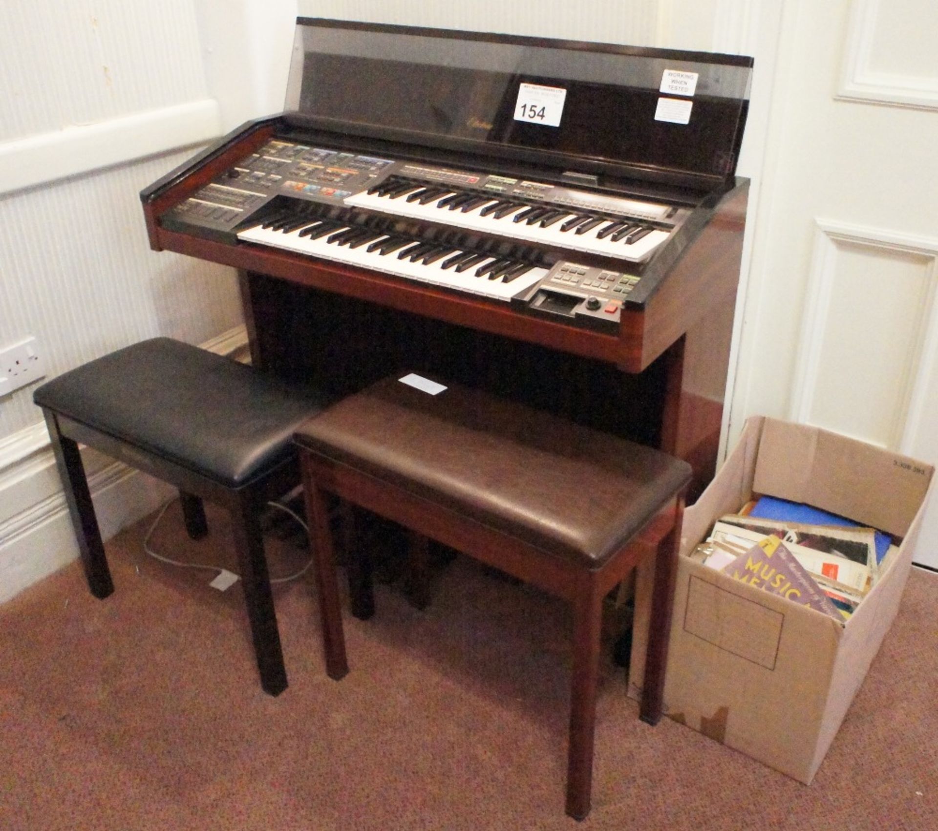 1 YAMAHA Electrone double keyboard electric piano with foot pedals and many electronic buttons, plus