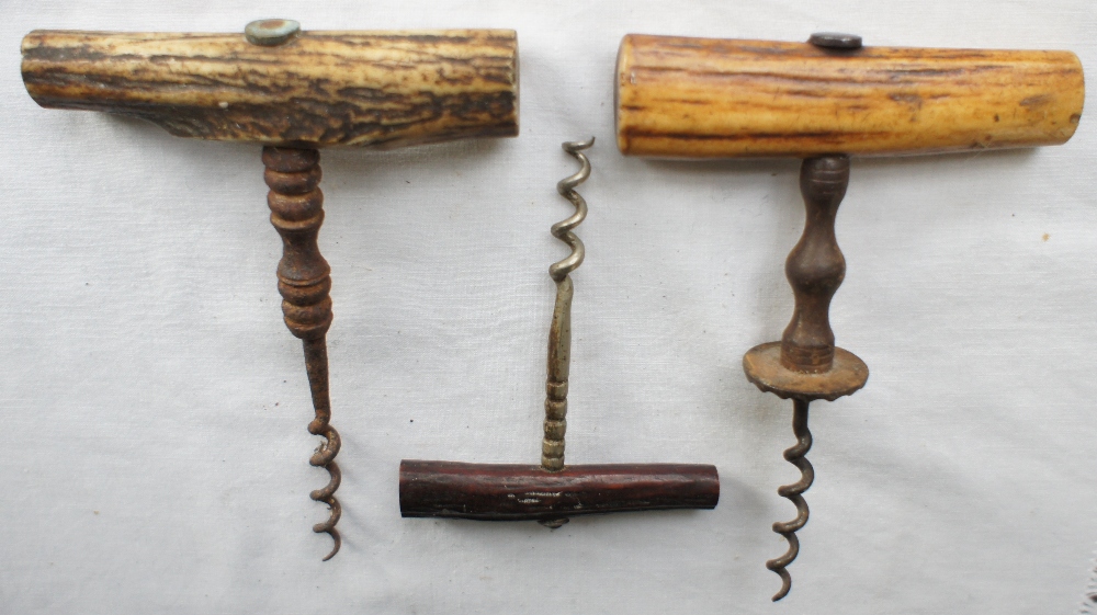 Three horn/antler handle corkscrews - Image 5 of 5