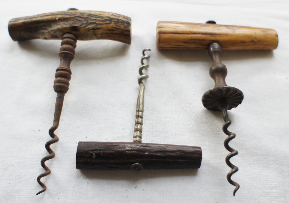 Three horn/antler handle corkscrews - Image 4 of 5