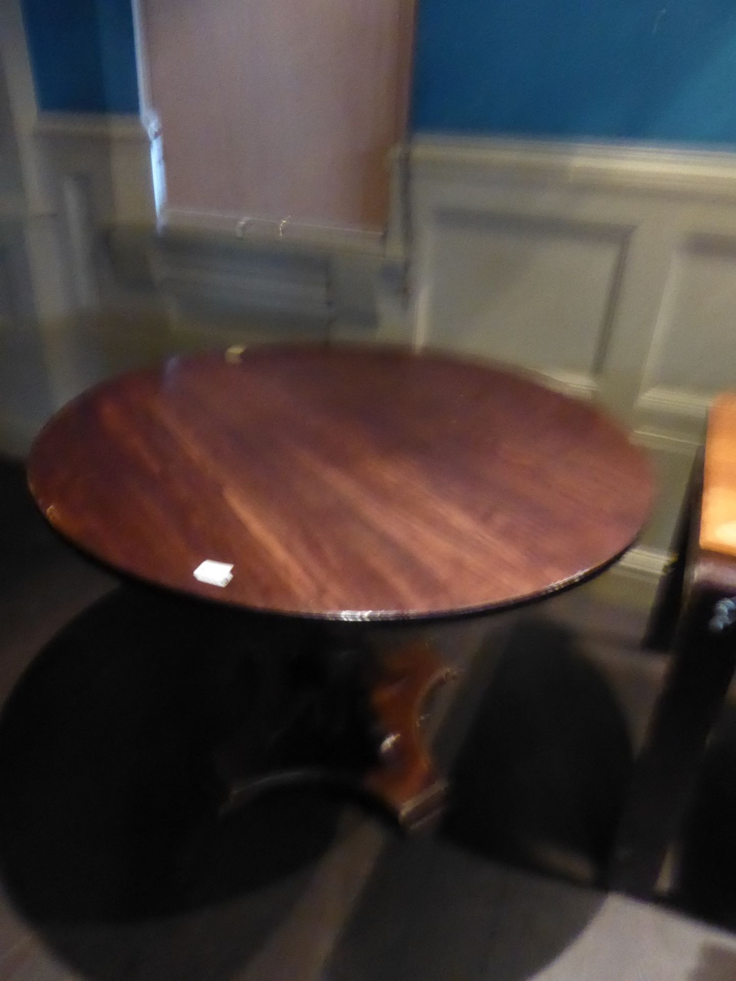 Round wood table , 1060 mm wide