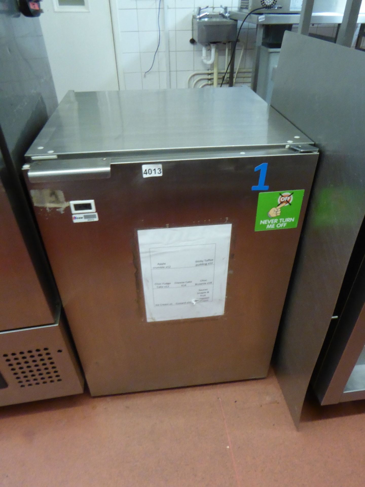 Stainless steel undercounter fridge, 1phase , 600w