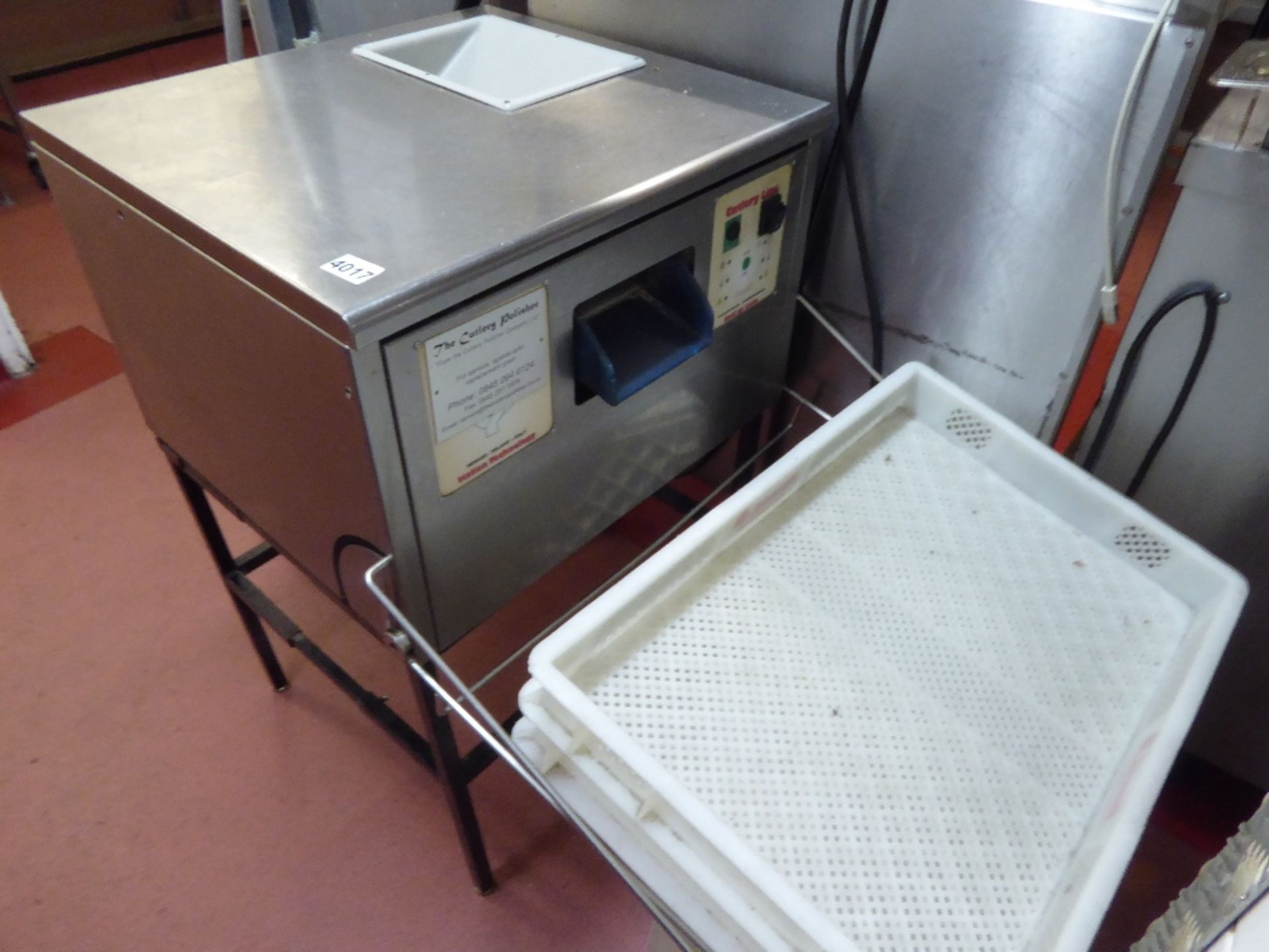 Nicem cutlery polisher , on metal stand , 1 phase, 560 wide - Image 2 of 2