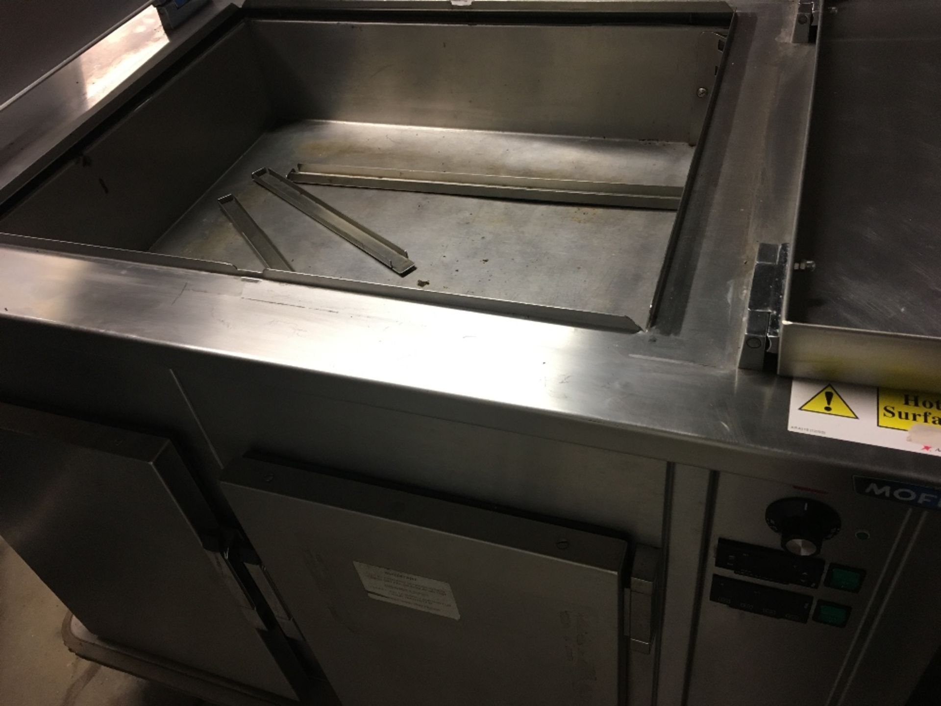 Moffat Mobile Servery Unit - Image 2 of 3