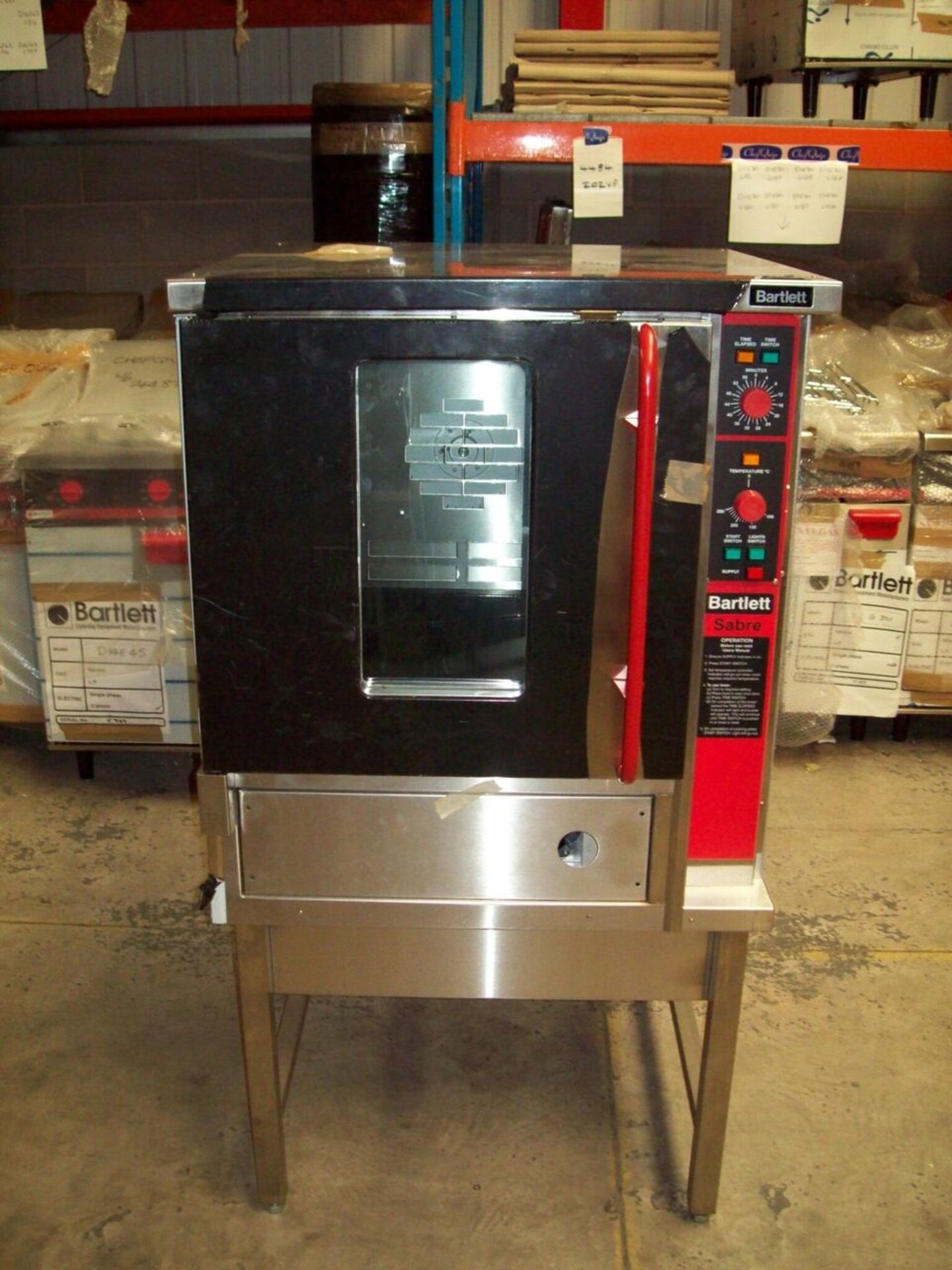 Bartlett Sabre Convection Oven Natural Gas on stand ( Elevated ) dxwxh 960x764x1395,gas connection 1