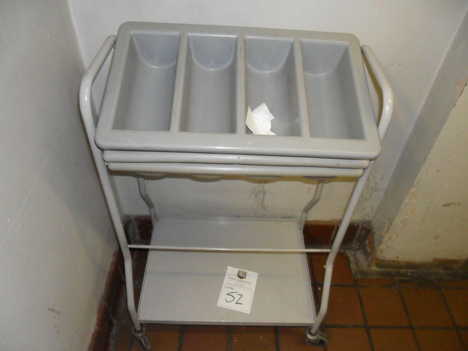 Cutlery tray rack on castors, includes 3 cutlery sections in grey.