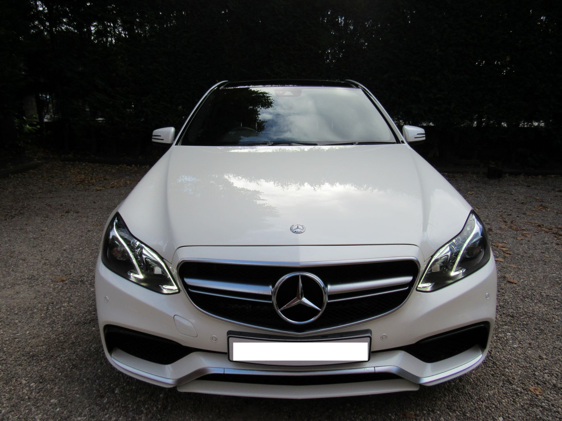 Mercedes-Benz E63 AMG Saloon - Registered 2013 - 33000 miles - This care has full panoramic sunroof, - Image 2 of 15