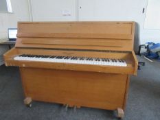 Barratts & Robinson Piano