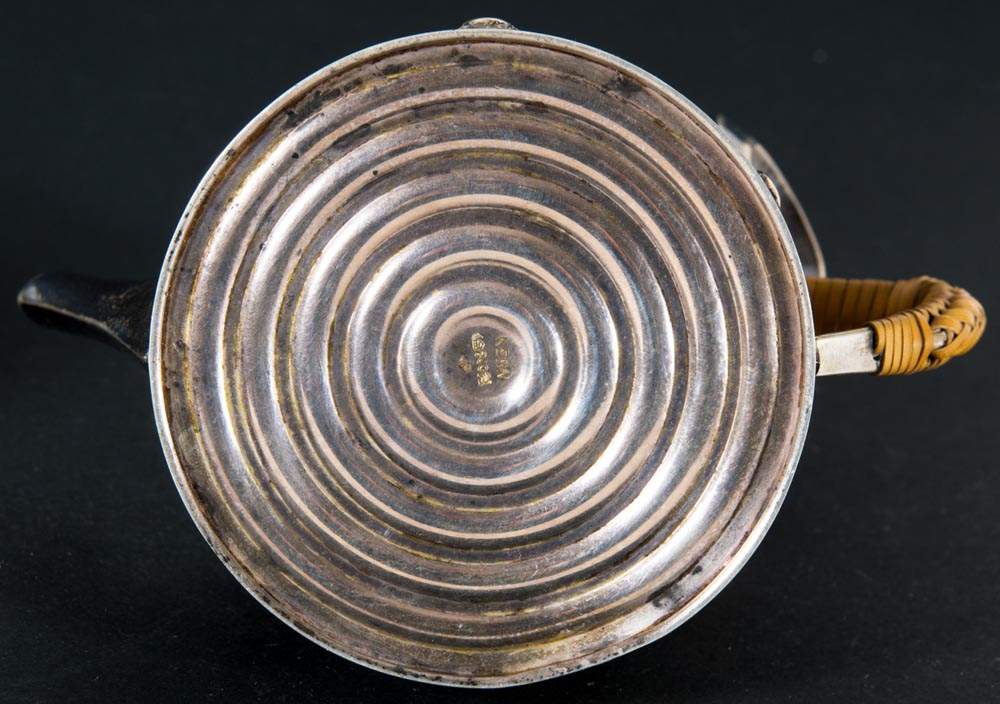 2teiliges Kernstück. 800er Silber. Boden bez.: "KERN". Mokkakännchen Länge 16 cm & Sahnekännchen - Image 11 of 11