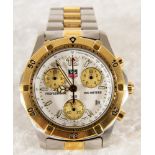 TAG HEUER CHRONOGRAPH, Modell "2000" Quartzwerk. Referenzno. CK 1121. Mit Echtheitszertifikat.