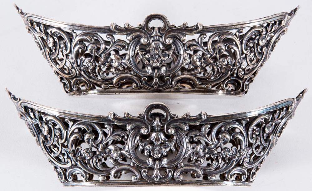 Paar ovaler Durchbruchkörbchen/Schiffe. 800er Silber, Länge je ca. 21 cm. Gewicht zusammen ca. 272 - Image 7 of 8