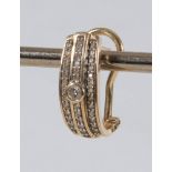 585er Gelbgold-Ohrring/Clip mit Diamantbesatz. Brutto ca. 3 gr.