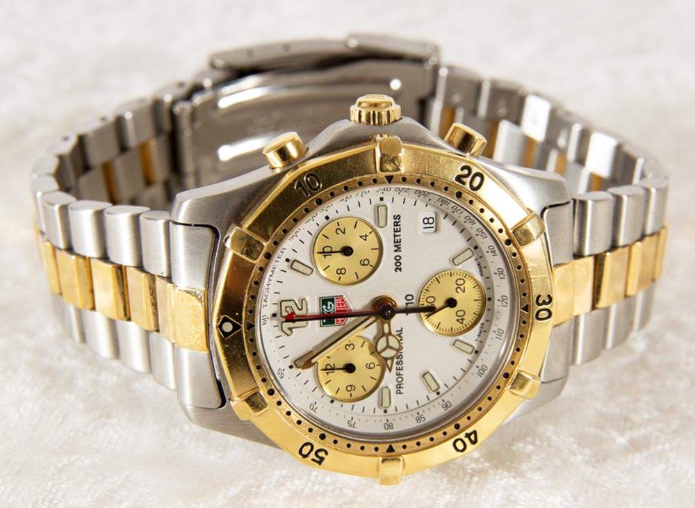 TAG HEUER CHRONOGRAPH, Modell "2000" Quartzwerk. Referenzno. CK 1121. Mit Echtheitszertifikat. - Image 7 of 10