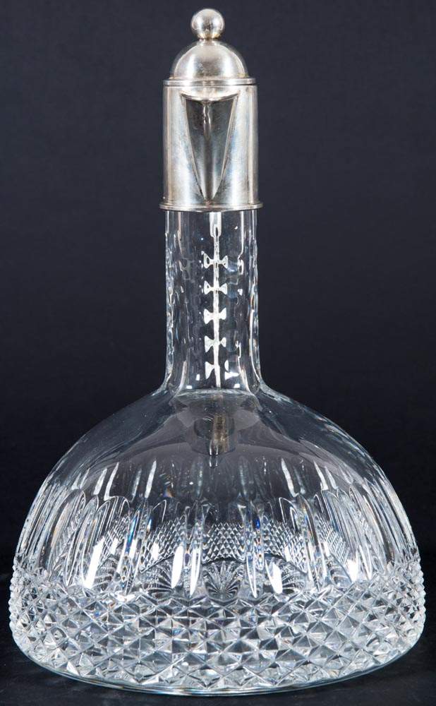 Grosse Saftkanne. Schweres Kristallglas mit 800er Silbermontierung. Perfekter Erhaltungszustand. - Image 2 of 9