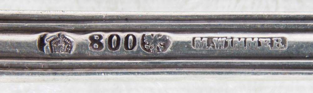 25teiliges SPATENMUSTER BESTECKTEILE, überwiegend 800er Silber, teilweise lötig(!), zusammen ca. 860 - Image 7 of 9