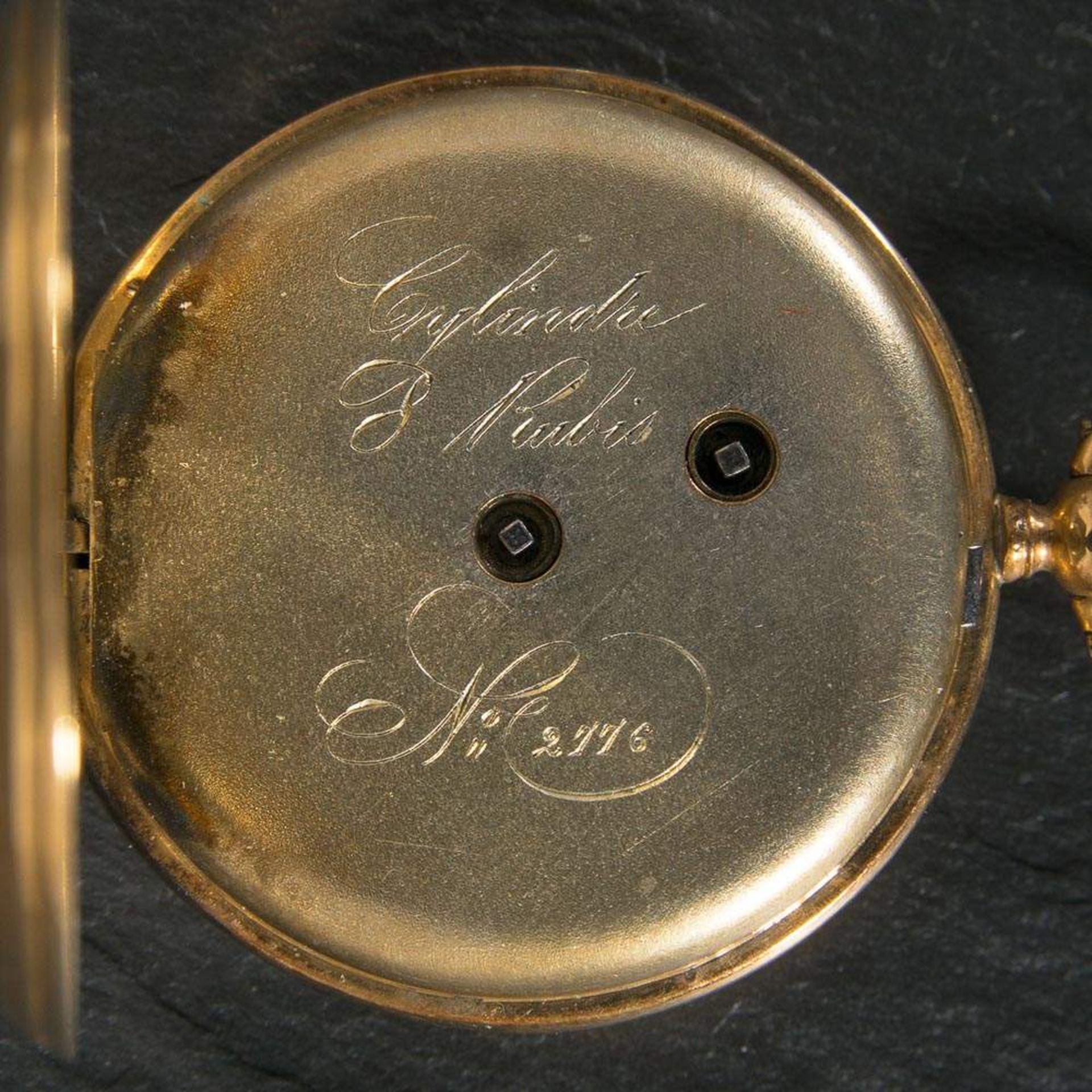 Feine 18K Gelbgold Damentaschenuhr, 19. Jhd., (Werk defekt), an vergoldeter Halskette, Durchmesser - Image 8 of 9