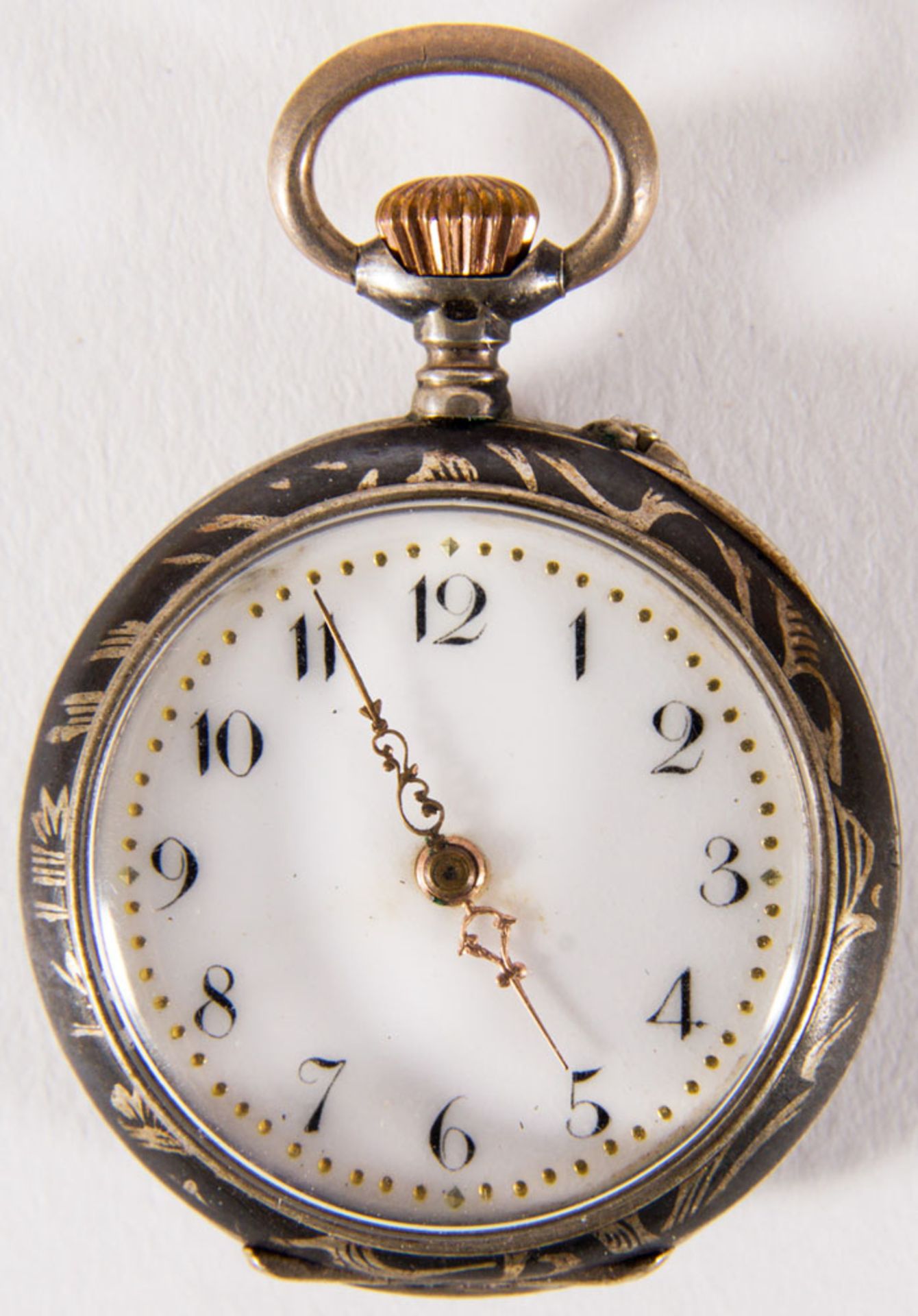 Antike Damentaschenuhr um 1900 in orig. Kartonage. Werk läuft an. Durchmesser ca 30mm. - Image 2 of 10