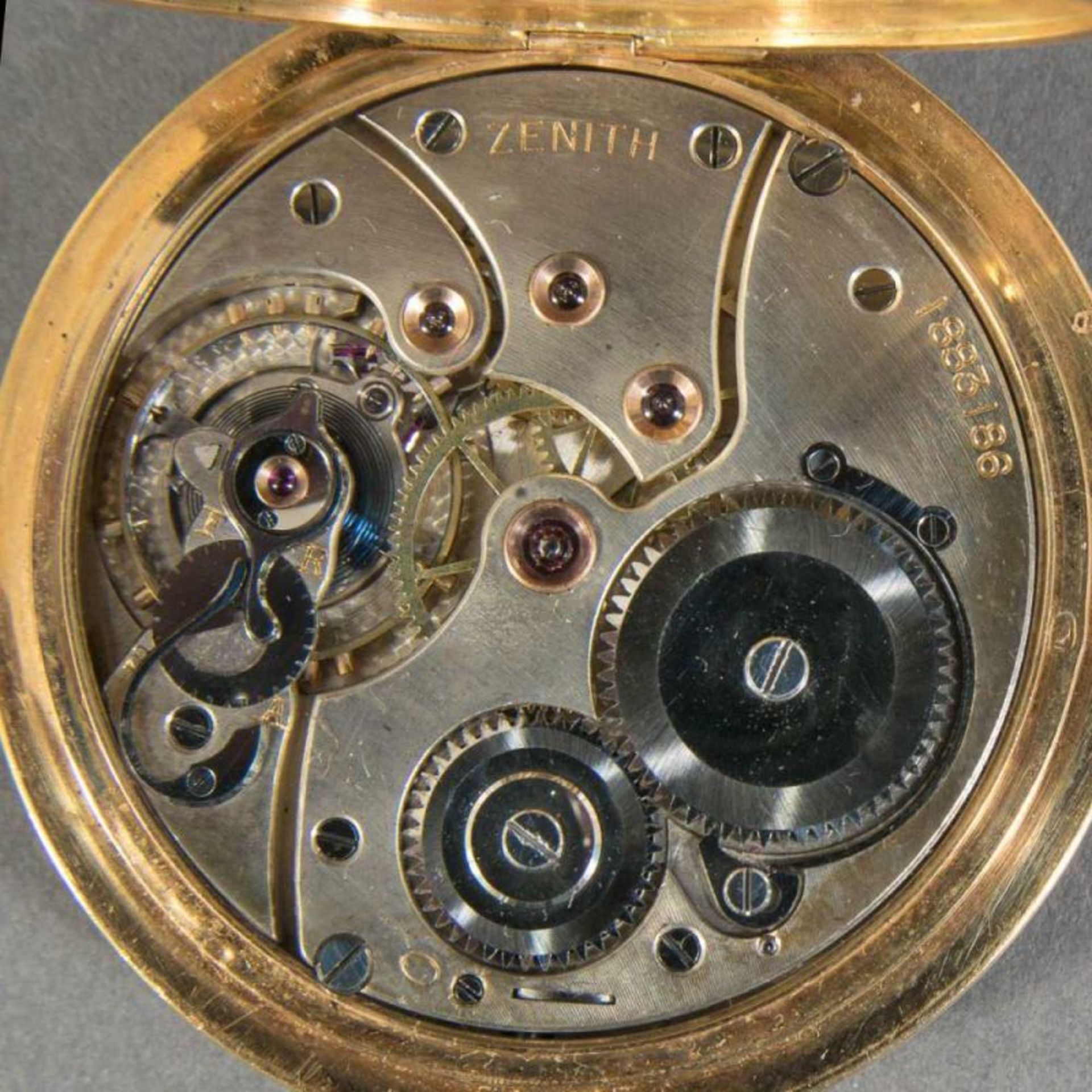 ZENITH-FRACKUHR. Herrentaschenuhr in 14 K. = 585er Gelbgold. Werkno. 1883186. Gehäuseno. 151152. - Image 6 of 11