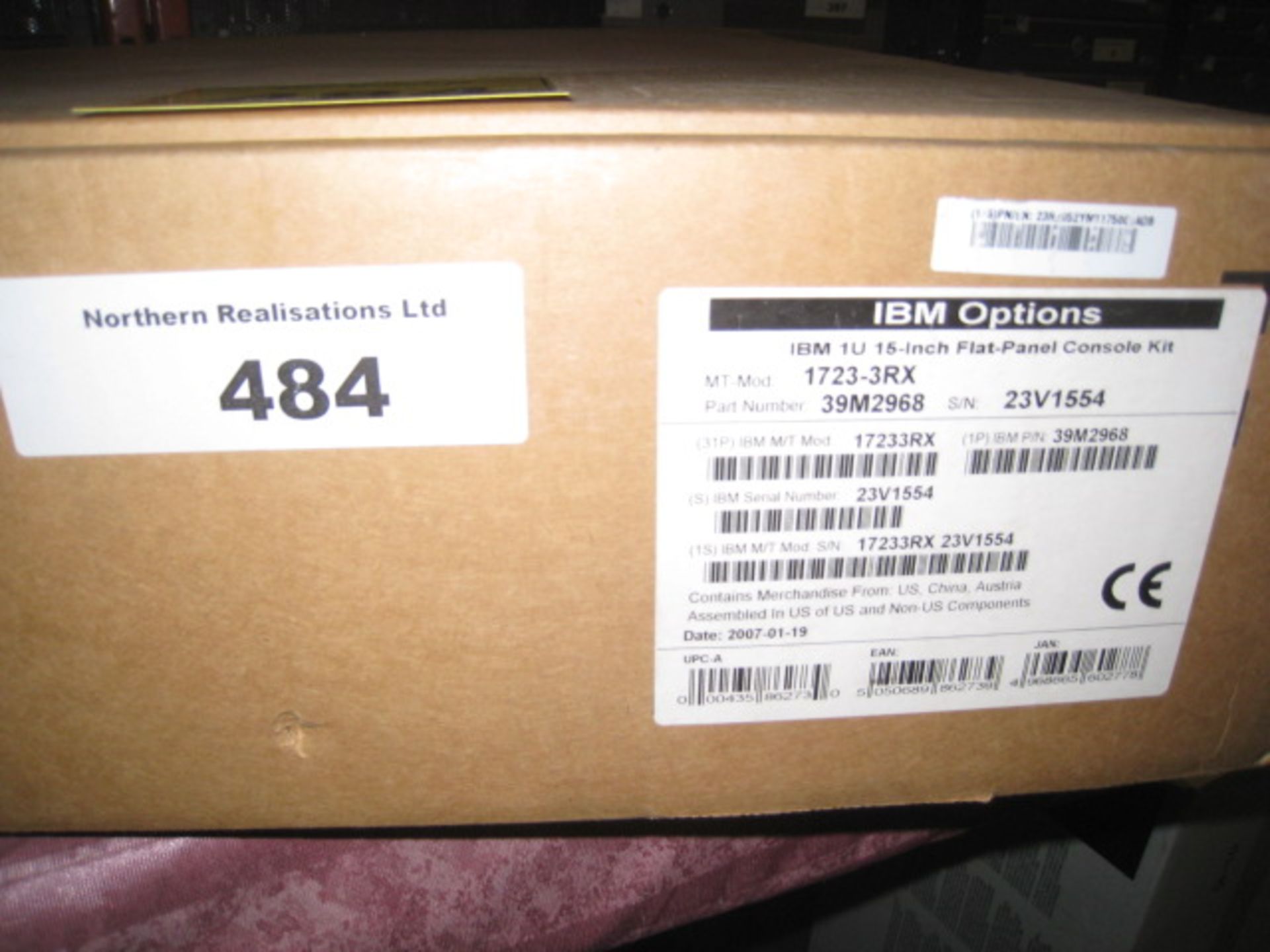 IBM 1U 15" FLAT PANEL MONITOR CONSOL KIT (WITHOUT KEYBOARD) MODEL MT 17232RX. STILL  IN ORIGINAL - Image 2 of 2