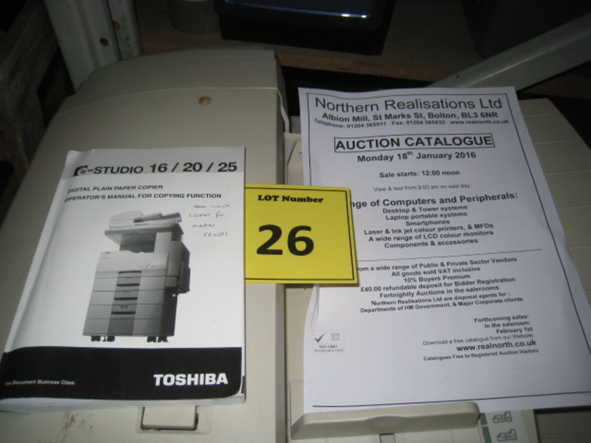 TOSHIBA E-STUDIO25S WITH TEST COPY AND MANUAL - Image 2 of 2