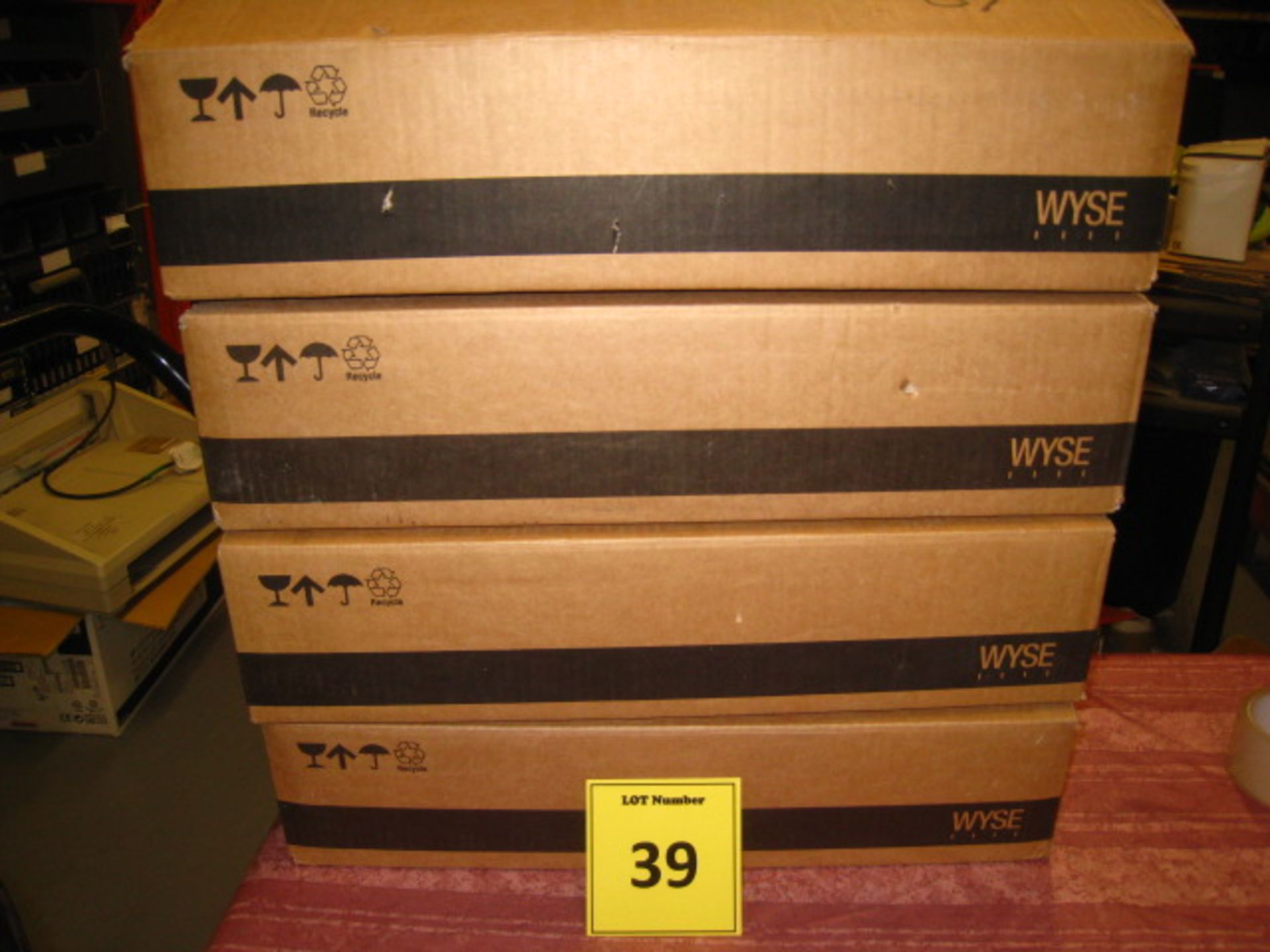 4 x BOXED WYSE THIN CLIENTS VXO V10L WTOS 800M 128/256 INTL. P/N 902138-02LSEE PHOTO