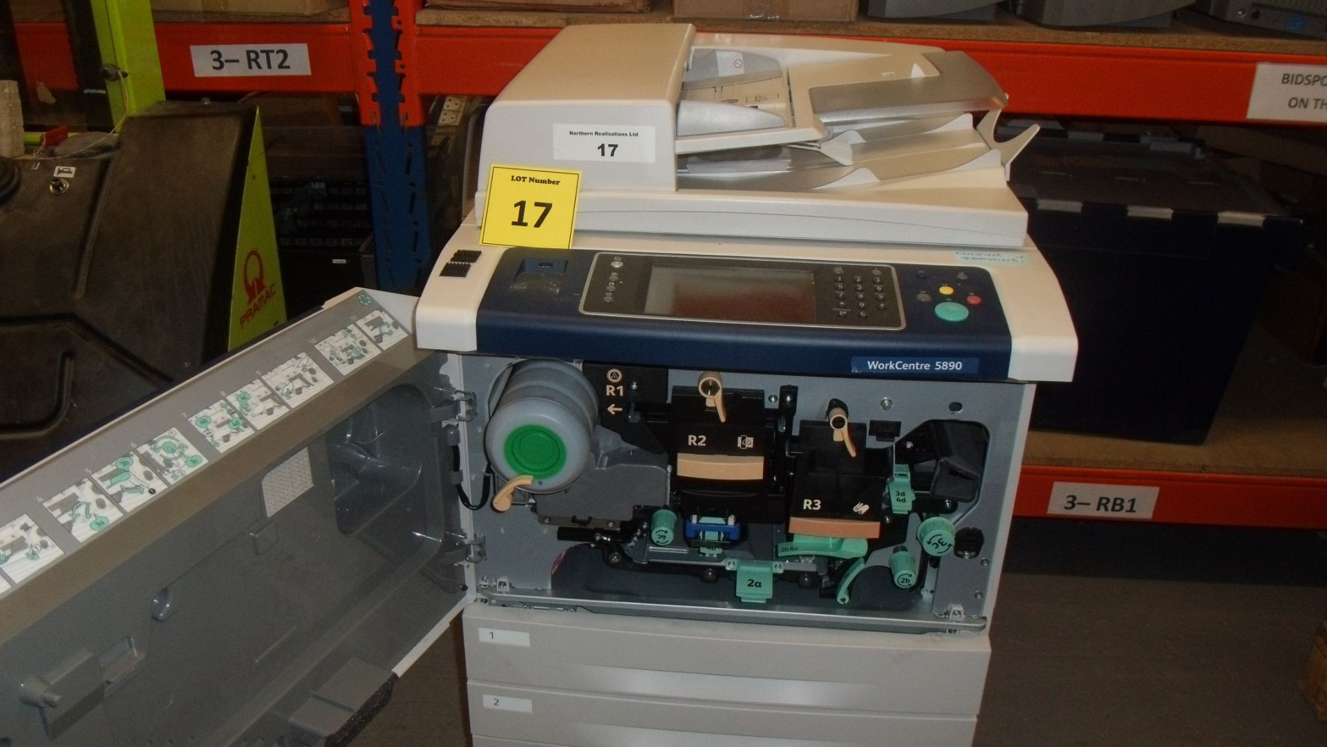 XEROX WORKCENTRE 5890. IN VERY CLEAN COSMETIC CONDITION.POWERS UP WITH MENU THEN PAPER JAMS - Image 2 of 2