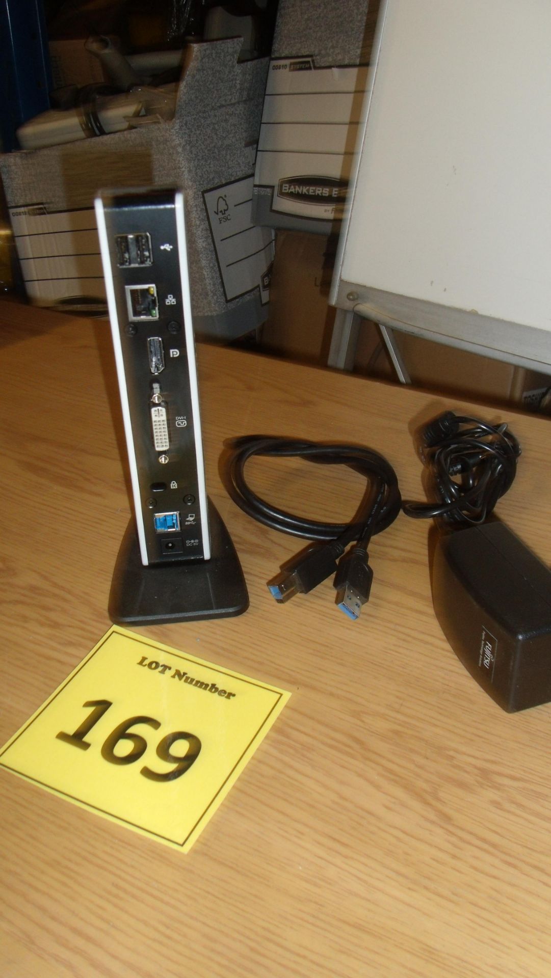 FUJITSU USB 3 PORT REPLICATOR PR08 WITH PSU & USB 3 CABLE - Image 3 of 3