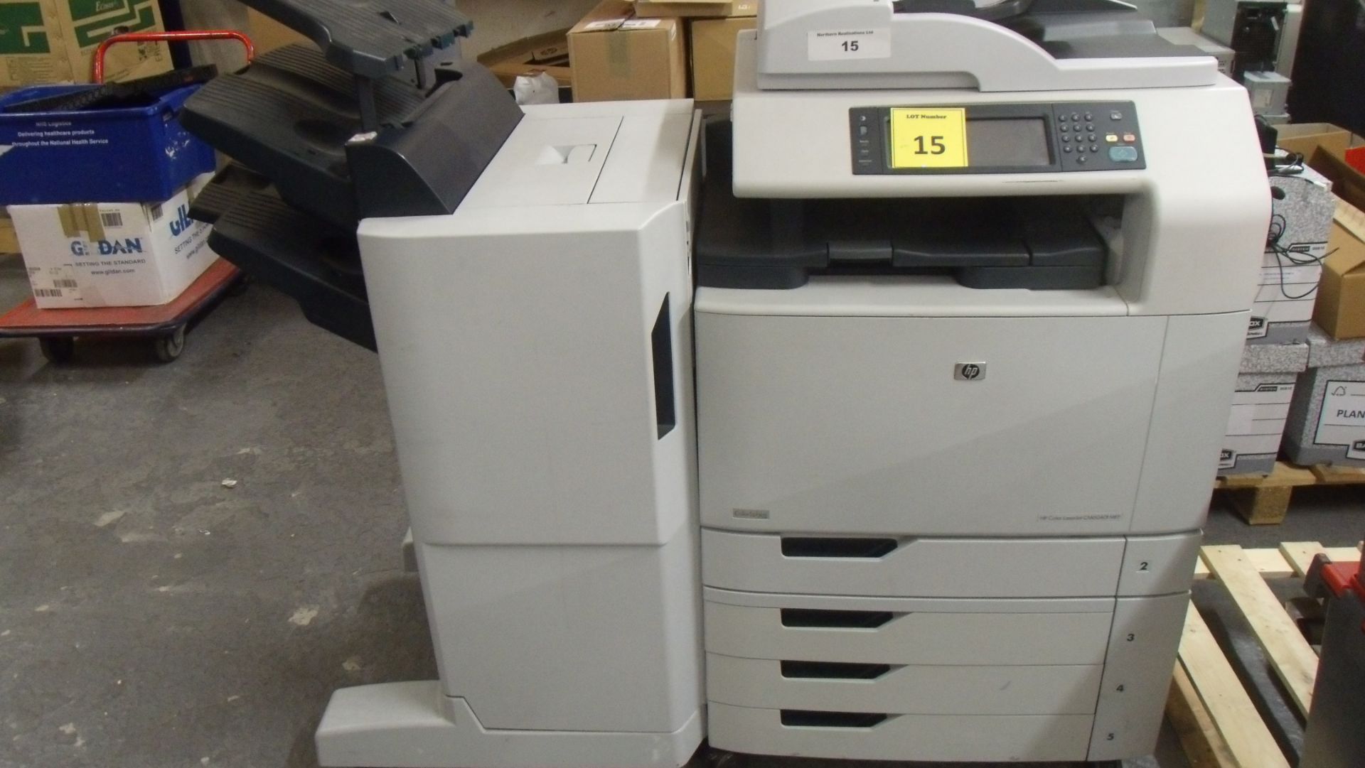 HP COLOUR LASERJET CM6040 MFP PRINTER WITH TEST PRINT & STAPLER/STACKER