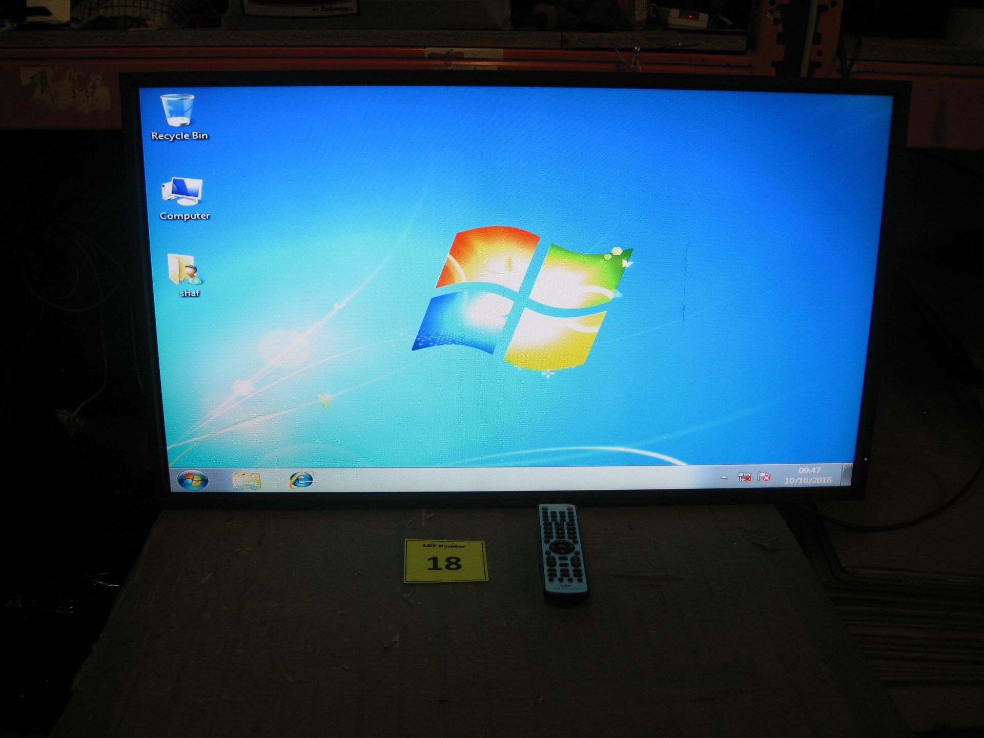 NEC 40" LCD MONITOR WITH HDMI. MODEL LCD4020-BK-AV. WITH REMOTE CONTROL (SCRATCH ON SCREEN)