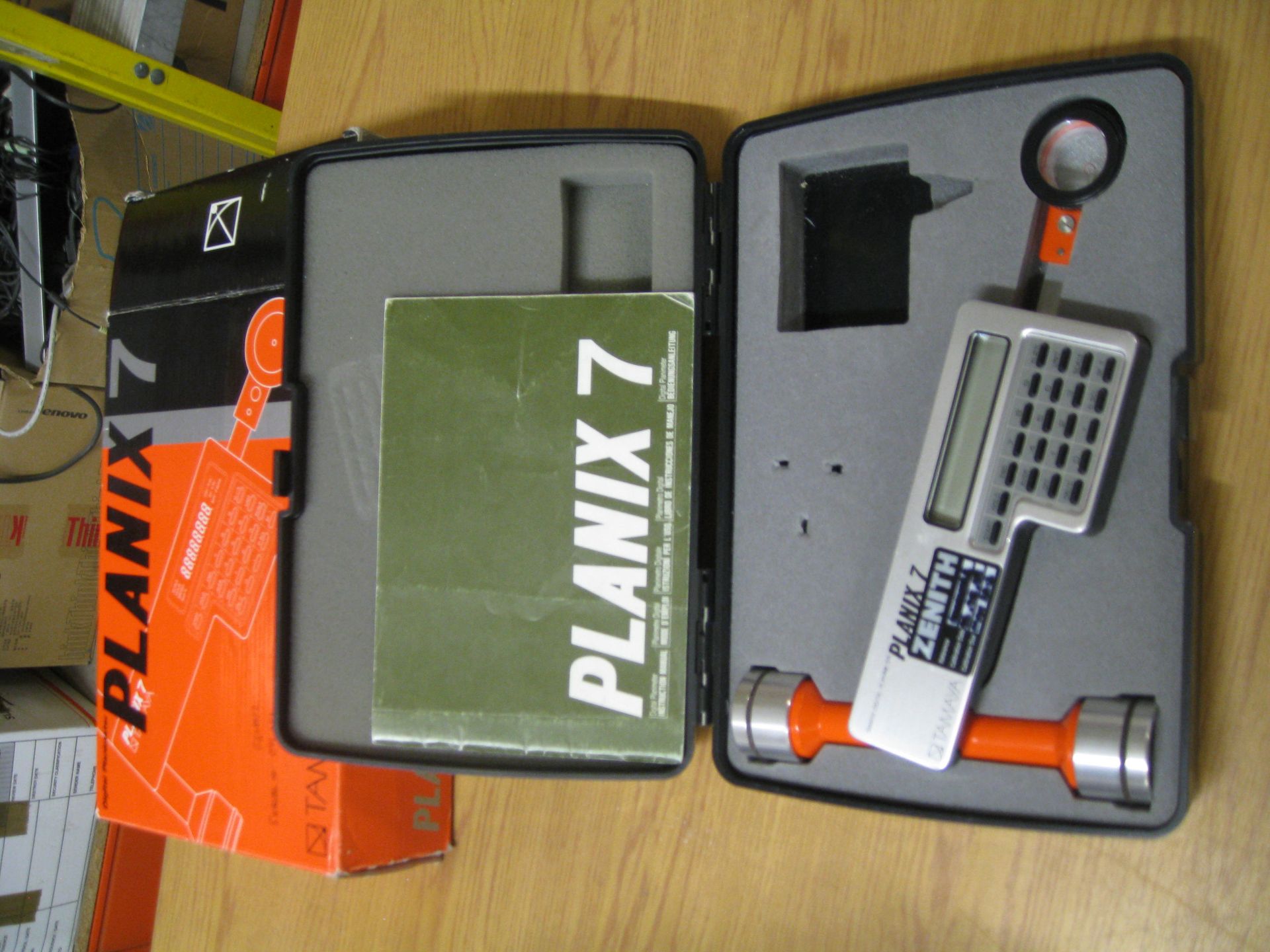 PLANIX 7 TAMAYA DIGITAL PLANIMETER. BOXED & IN CASE. SEE PHOTO'S - Image 3 of 3