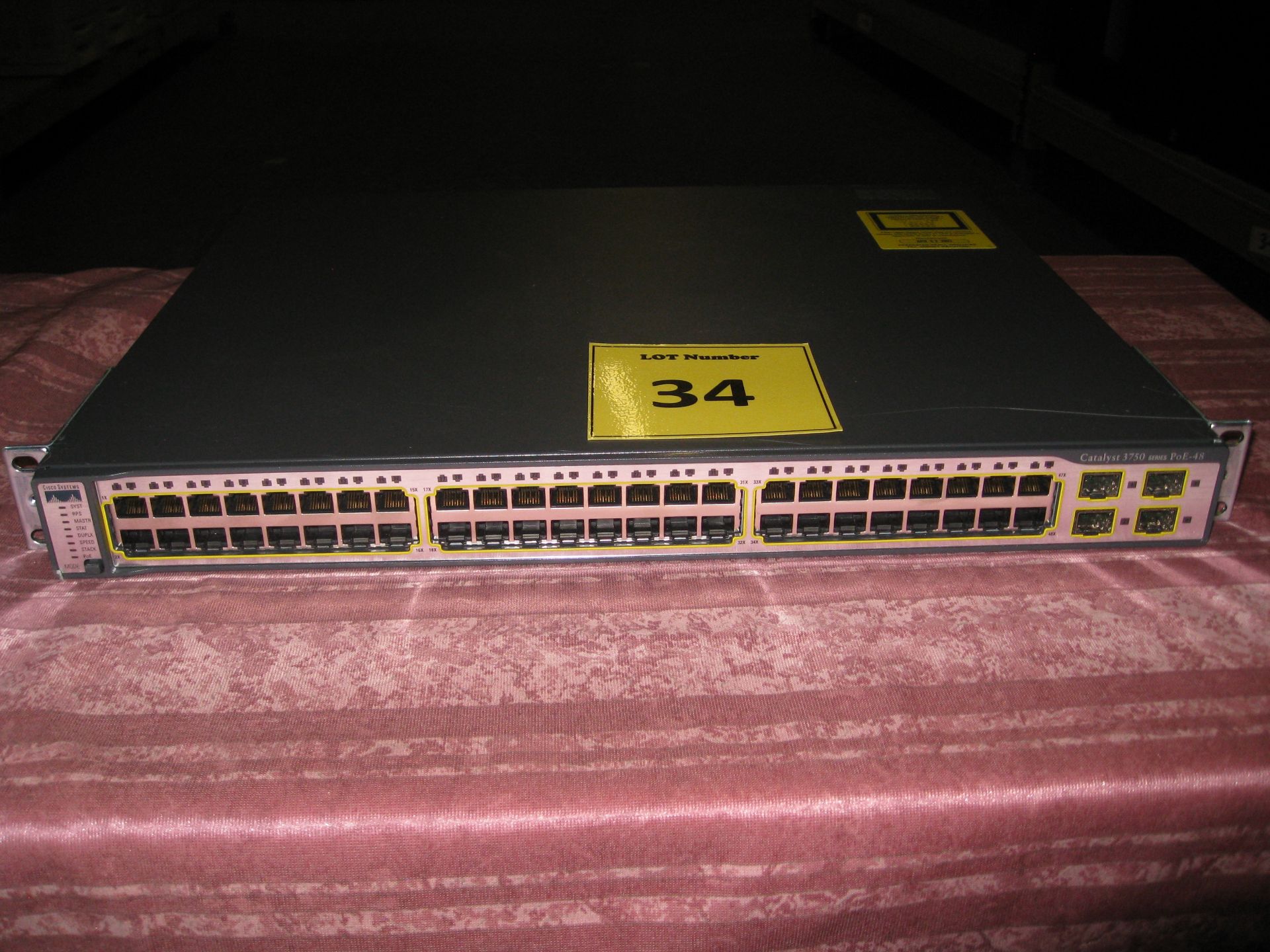 CISCO CATALYST 3750 SERIES PoE-48 NETWORK SWITCH. MODEL WS-C3750-48PS-S V05