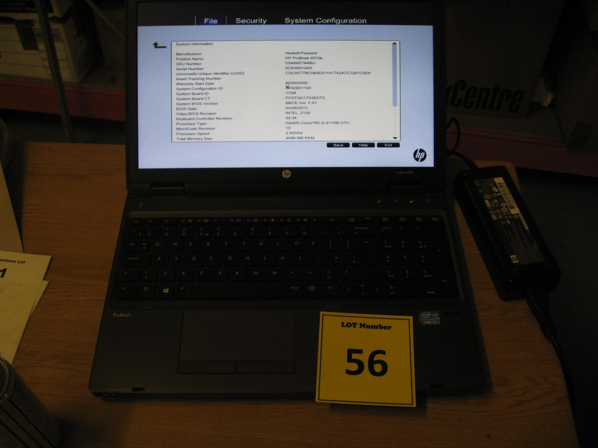 HP Probook 6570b Laptop, Core-i3/2.40GHZ, 4gb RAM/320gb HDD, dvdrw, psu - Win 8 Pro sticker