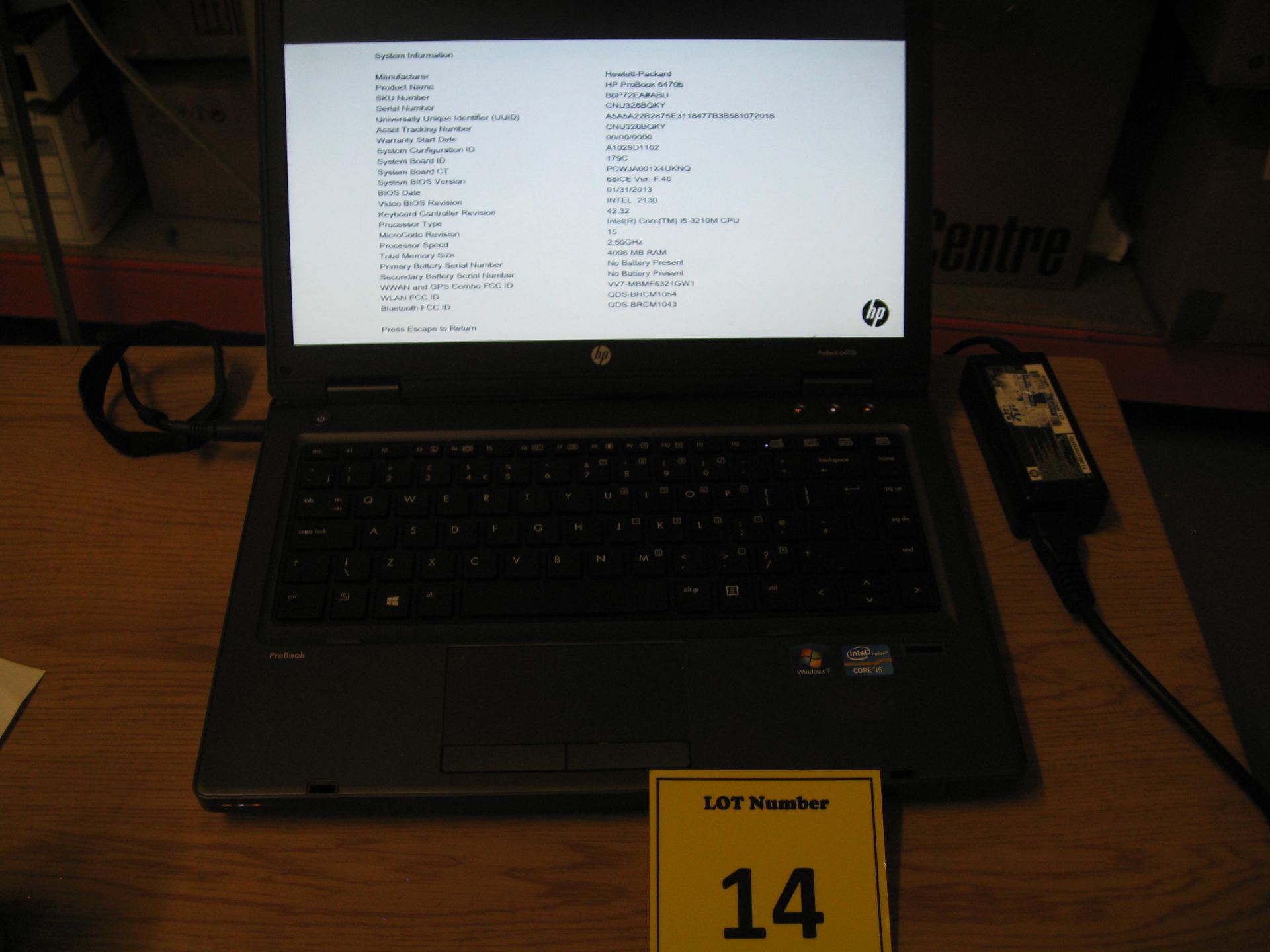 HP Probook 6470b Laptop, C-i5/2.50GHZ, 4GB RAM/320 GB HDD, dvdrw, psu - Win 7 Pro COA